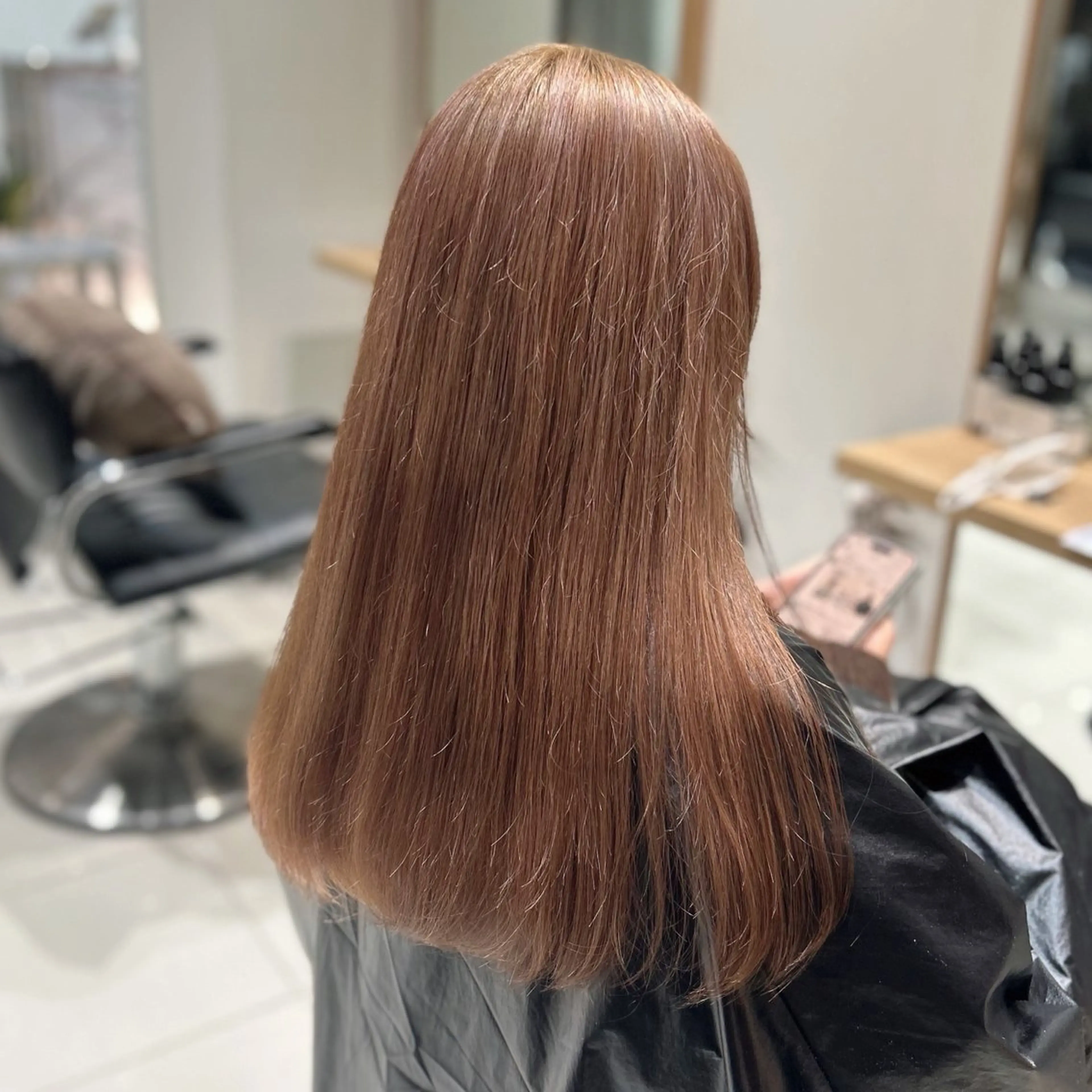 カラー ベージュカラー ブリーチ オリーブベージュ ヘアカラー ︎︎🌟韓国艶カラー ︎🌟璃奈 (ﾘﾅ)のヘアスタイル