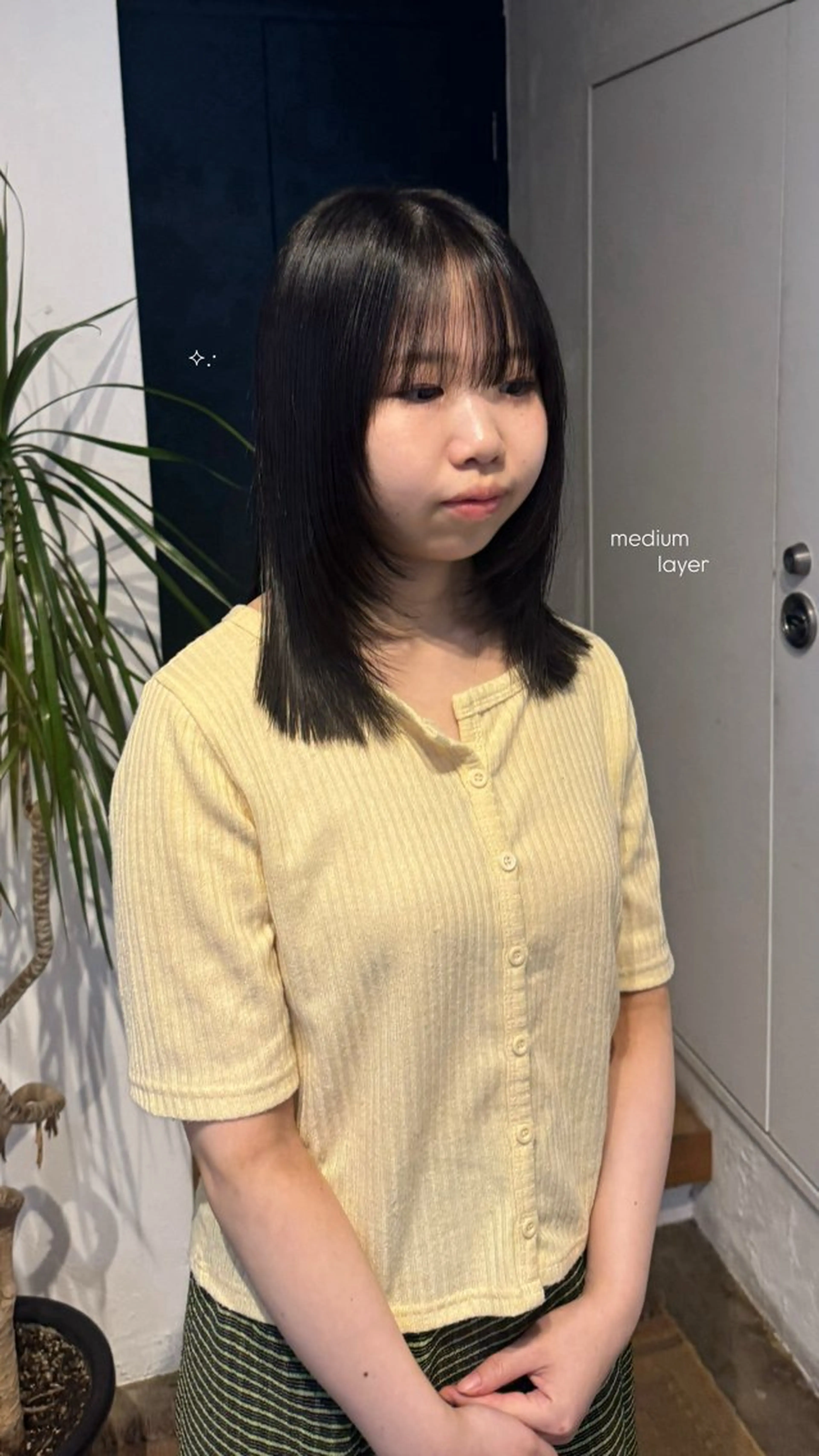 ミディアム ヘアアレンジ 顔まわりレイヤー 顔周りカット レイヤーカット ᵐⁱᵏⁱᵏᵒ /暖色･透明感カラーのヘアスタイル