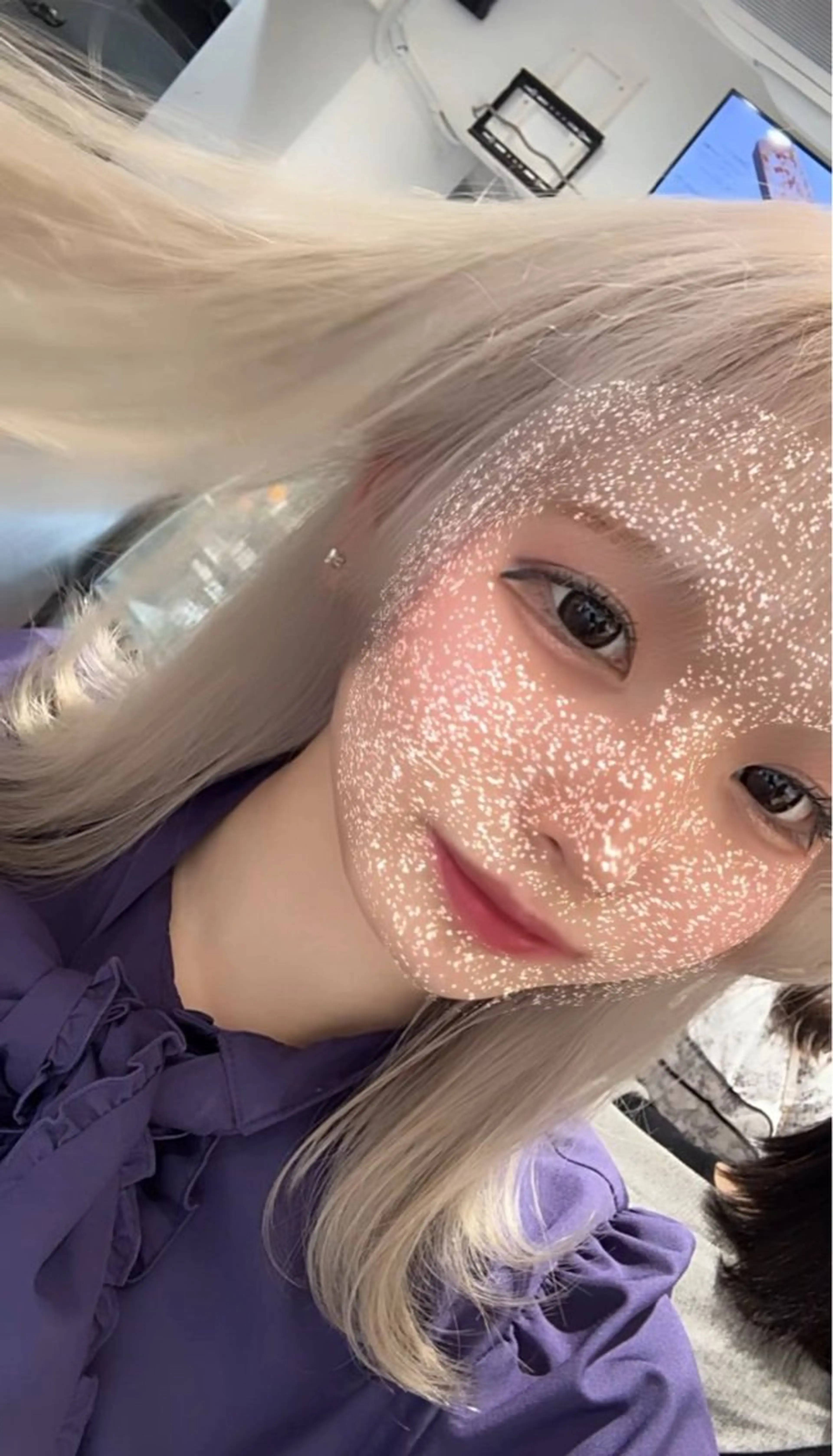 セミロング カラー ヘアカラー トリートメント salowin iori原宿B1店所属・ハイトーン/髪質改善 原宿𝑺𝑬𝑵𝑨のヘアスタイル