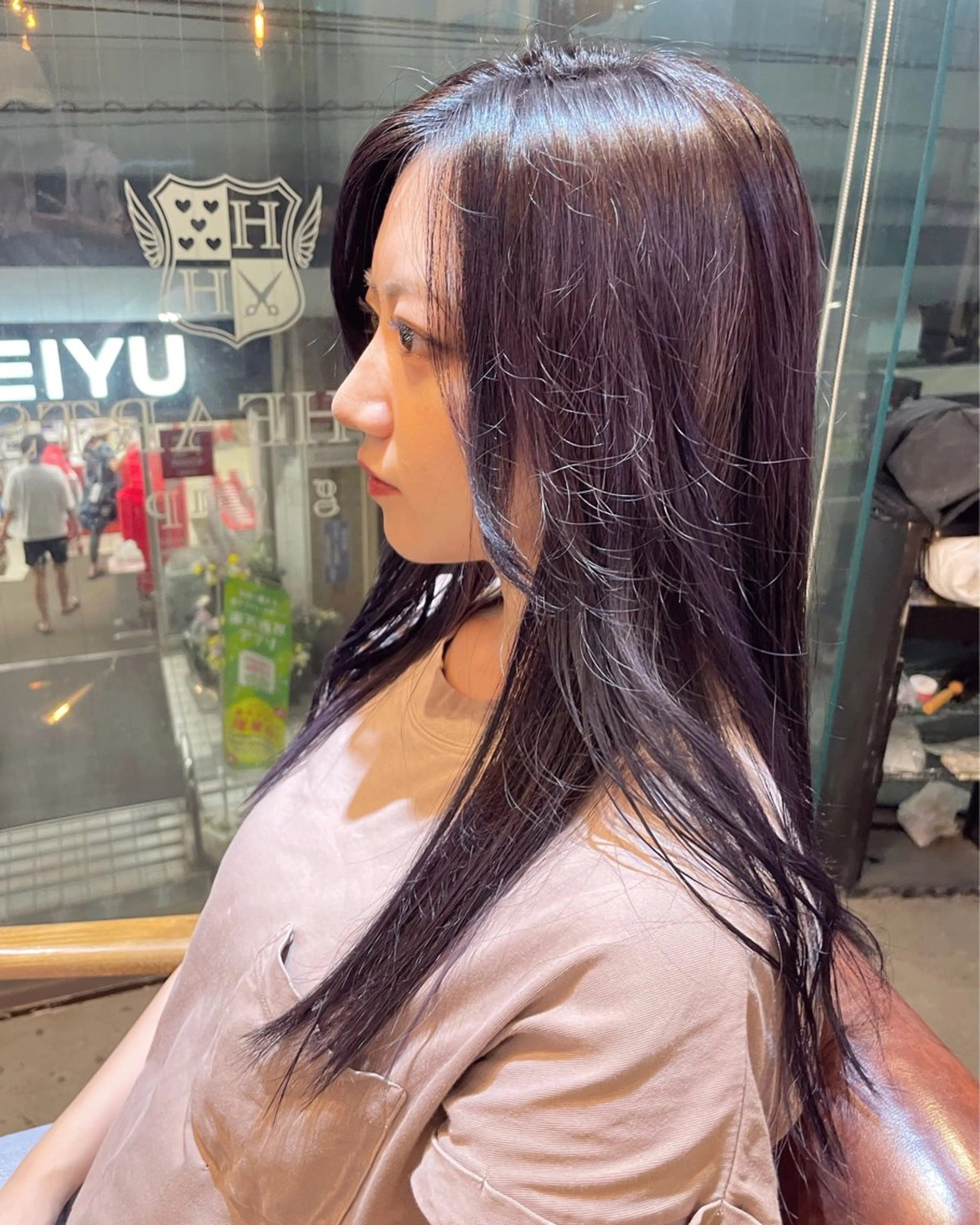セミロング カラー ヘアカラー Levi所属・梶山 真緒のヘアスタイル