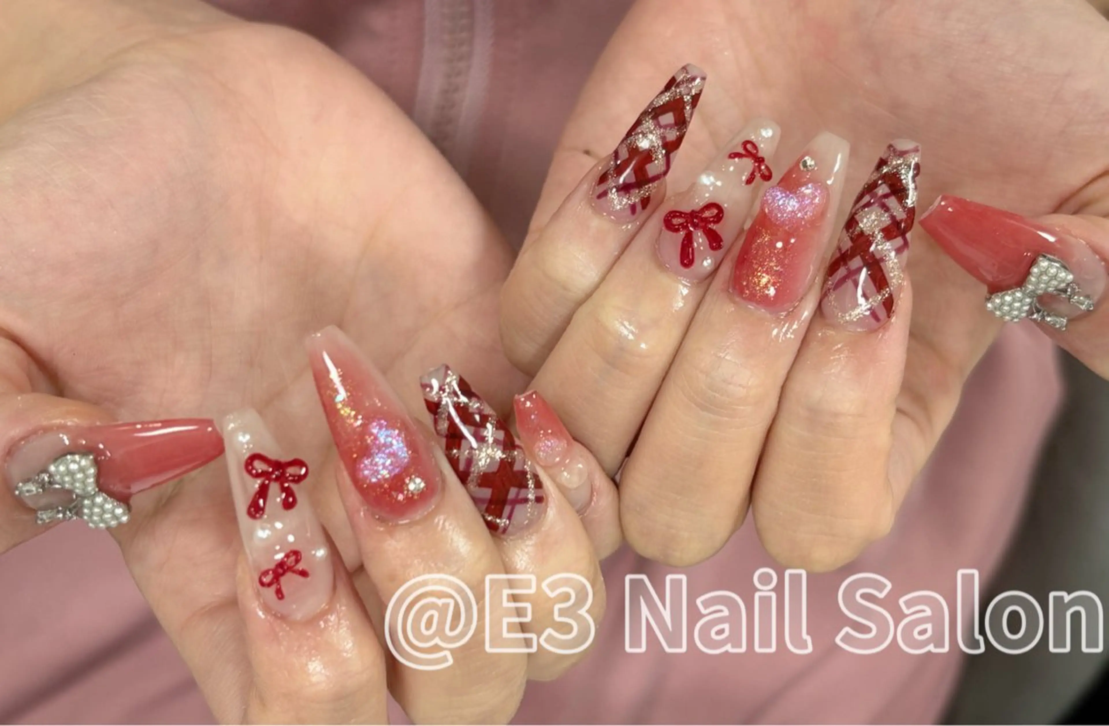 ネイル ハンドネイル E3 Nail Salon所属・山口 奈々のネイルデザイン