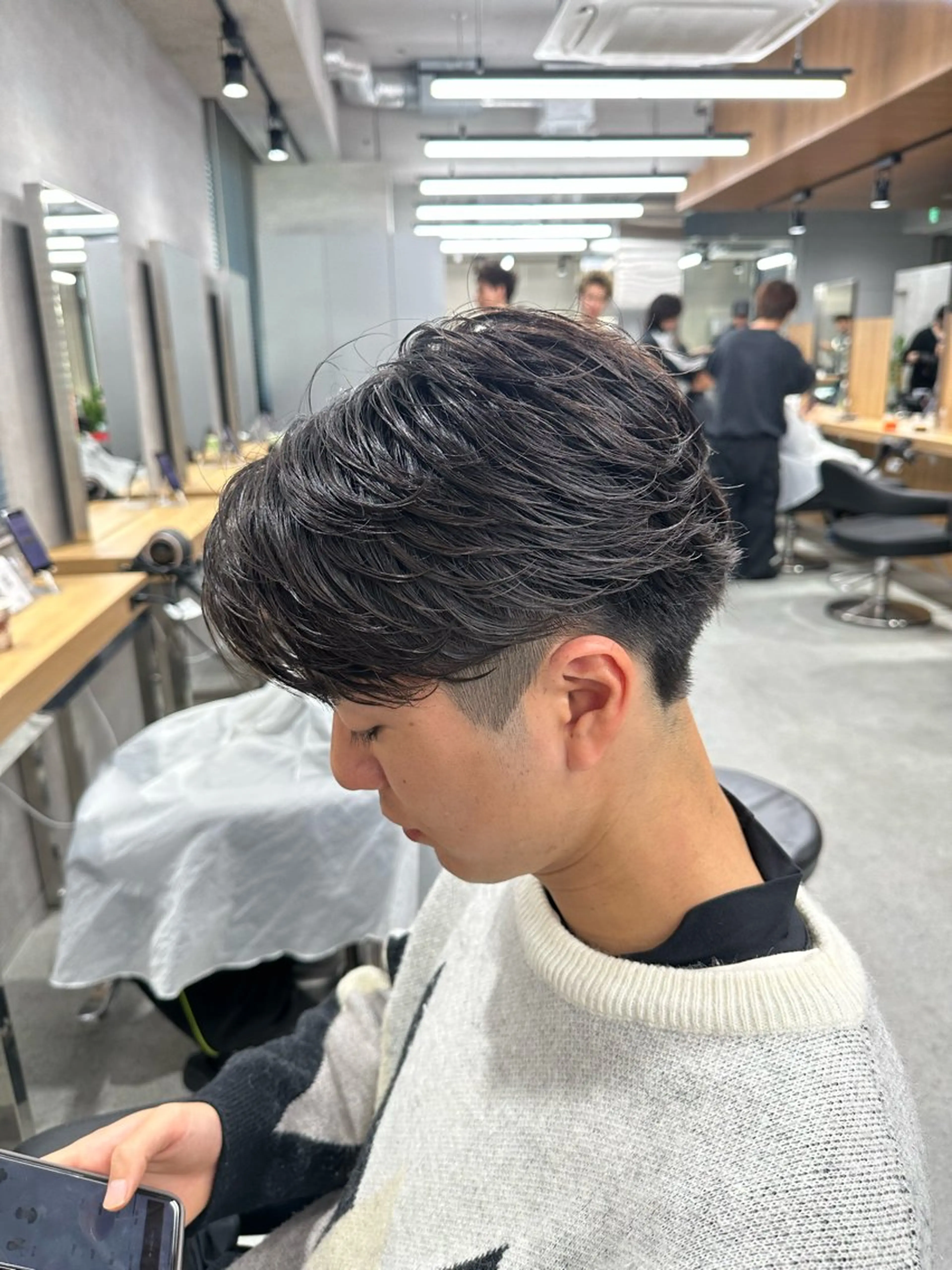 パーマ メンズ フェザーパーマ メンズパーマ カット パーマ トリートメント ヘッドスパ ヘアセット 🔥 メンズ 特化🔥RAIのヘアスタイル