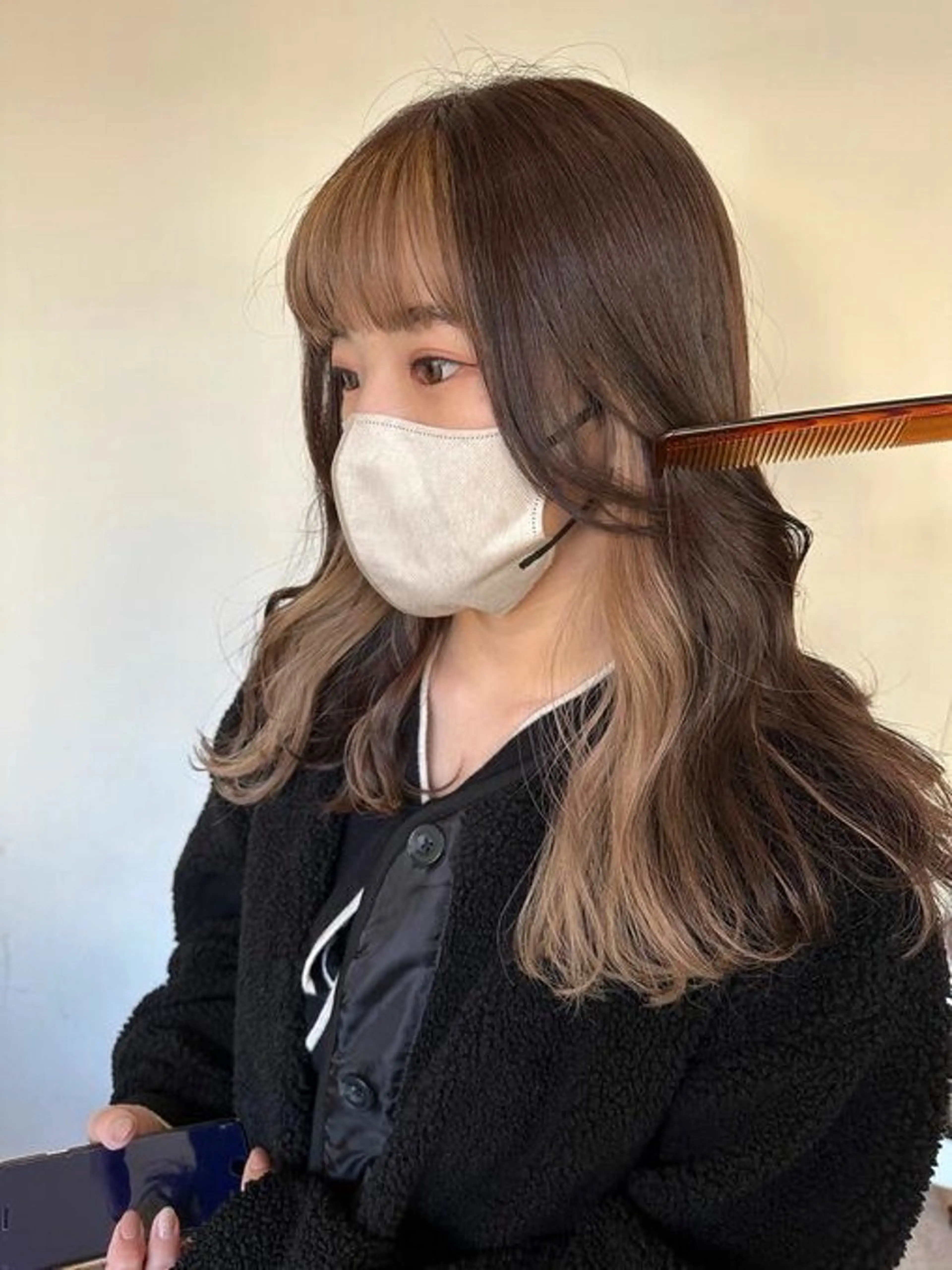 カラー 吉岡 茉穂のヘアスタイル