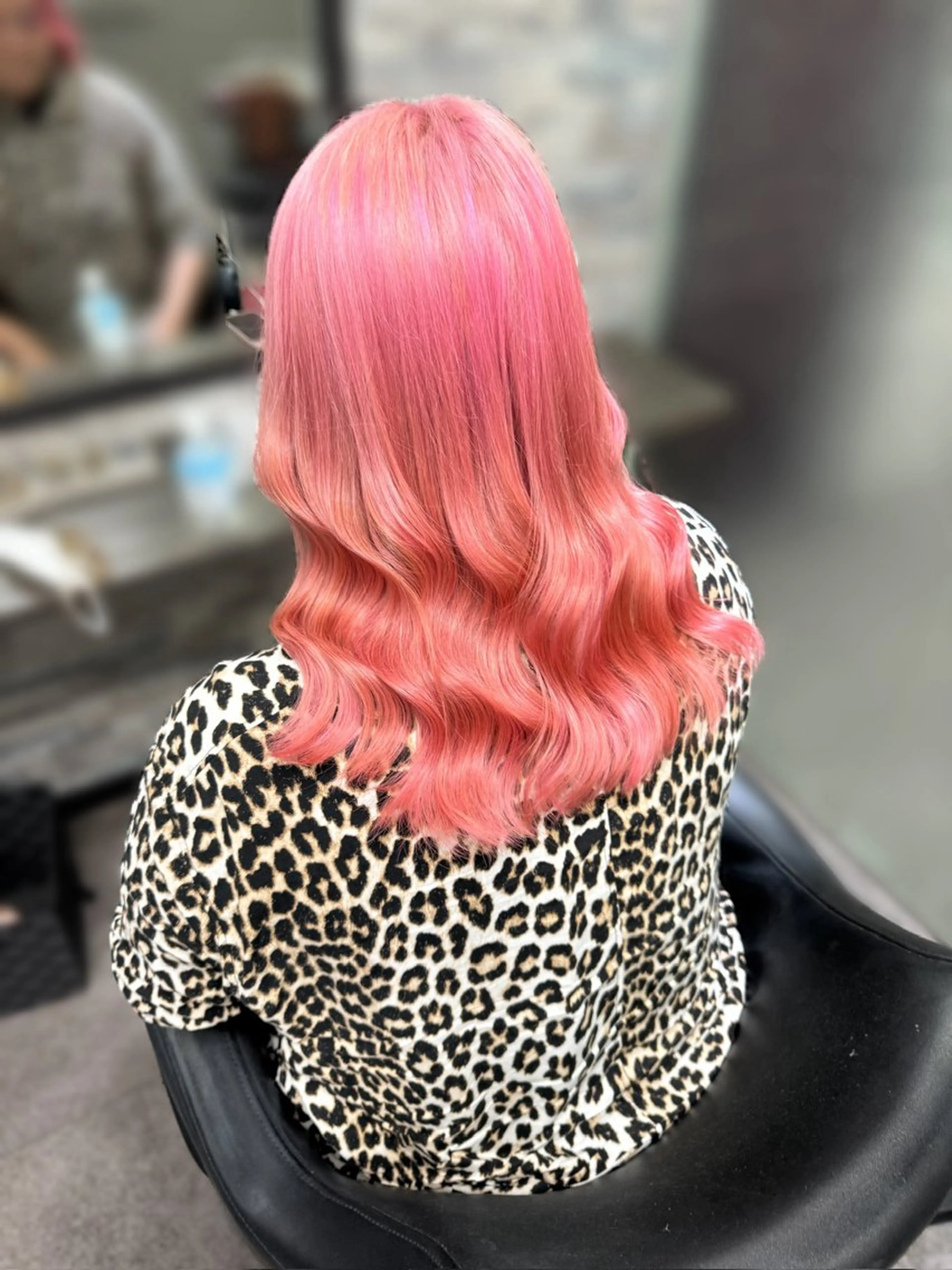 セミロング カラー ハイトーンエクステ 🎩カズキ🎩のヘアスタイル