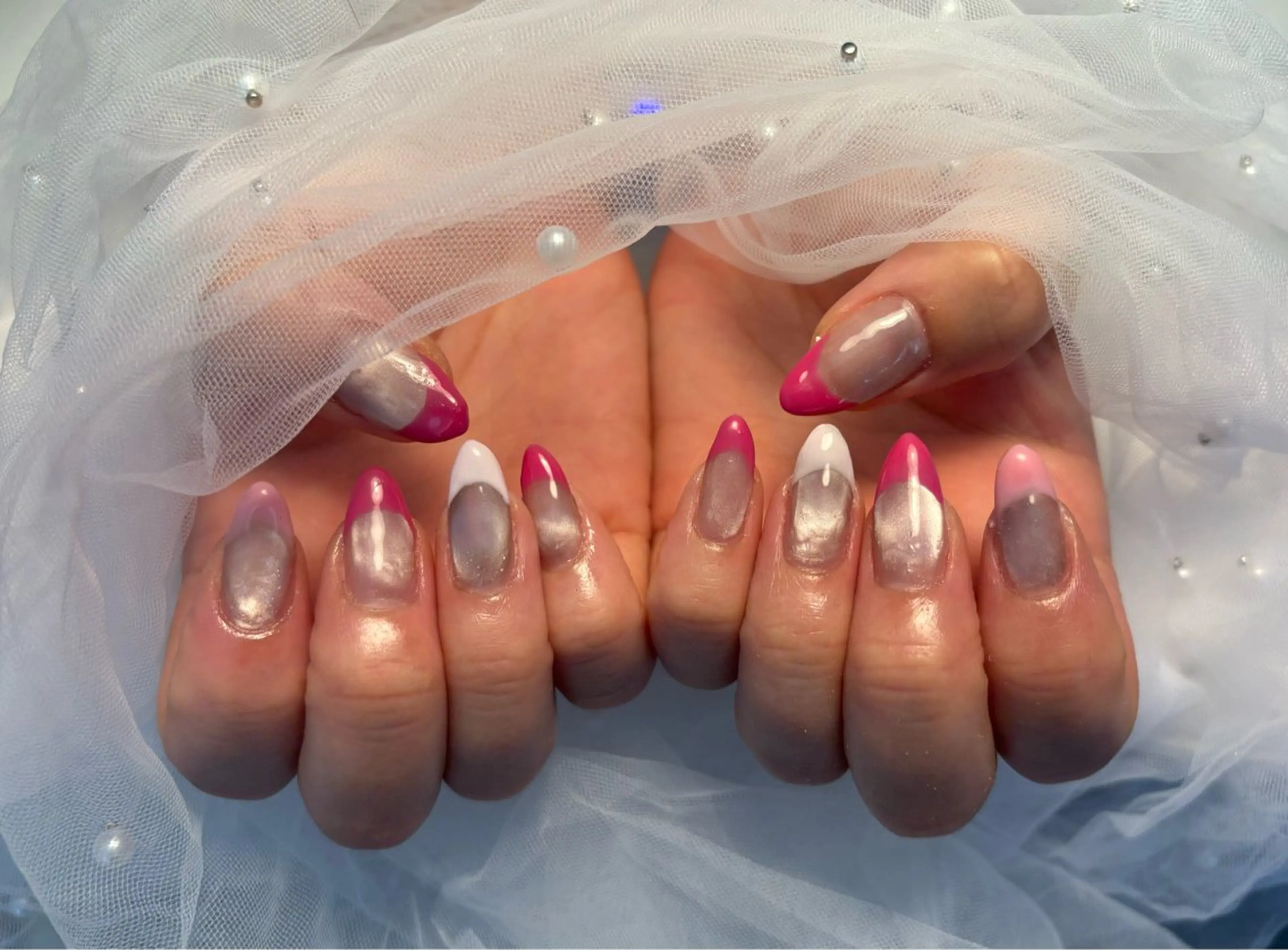 ネイル フラッシュネイル フットネイル フレンチネイル ジェルネイル ガラスフレンチ Nail salon Natulalのネイルデザイン