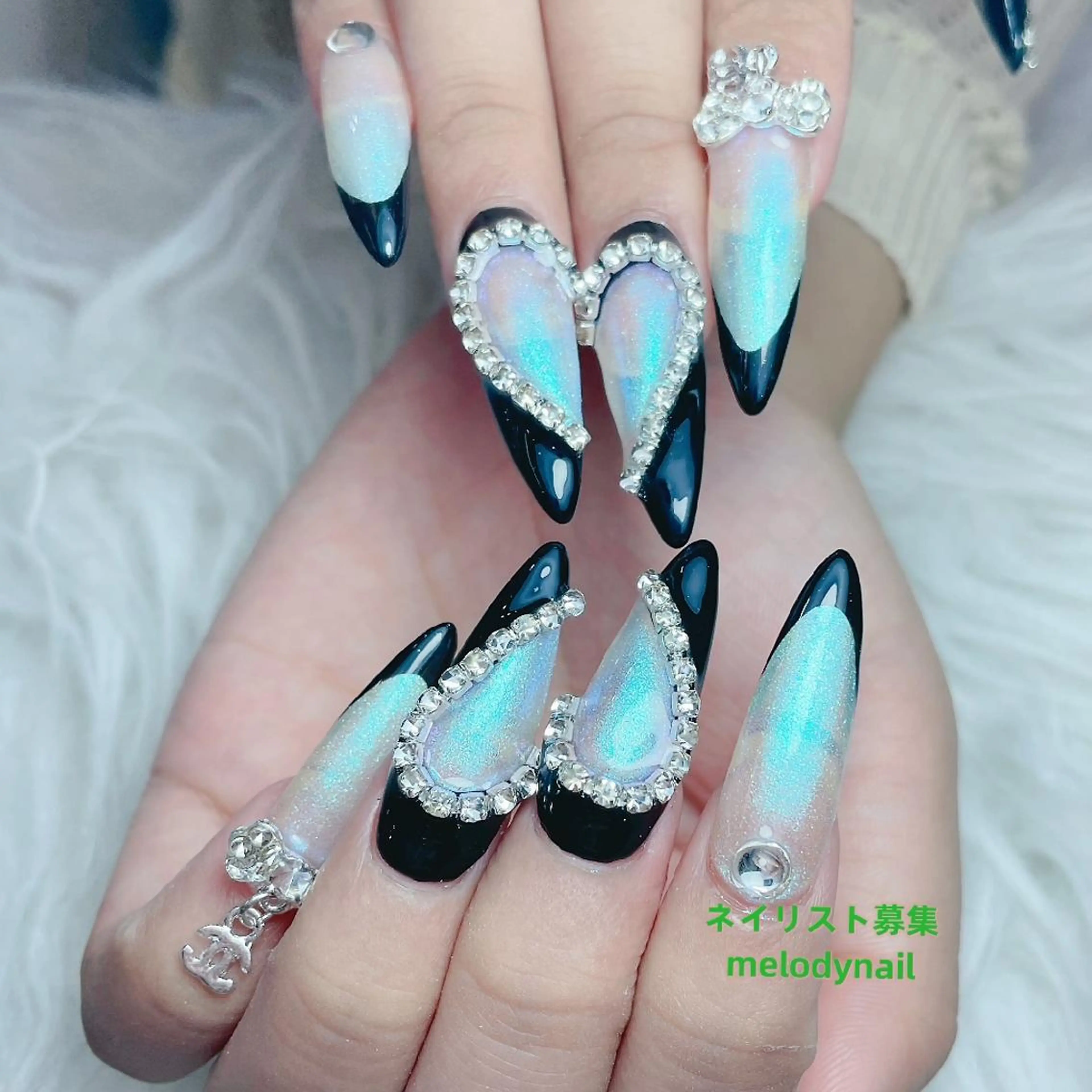 ネイル チークネイル ジェルネイル 氷ネイル・うるうるネイル マグネットネイル Melody Nail所属・Melody 3D/スカルプ専門店のネイルデザイン