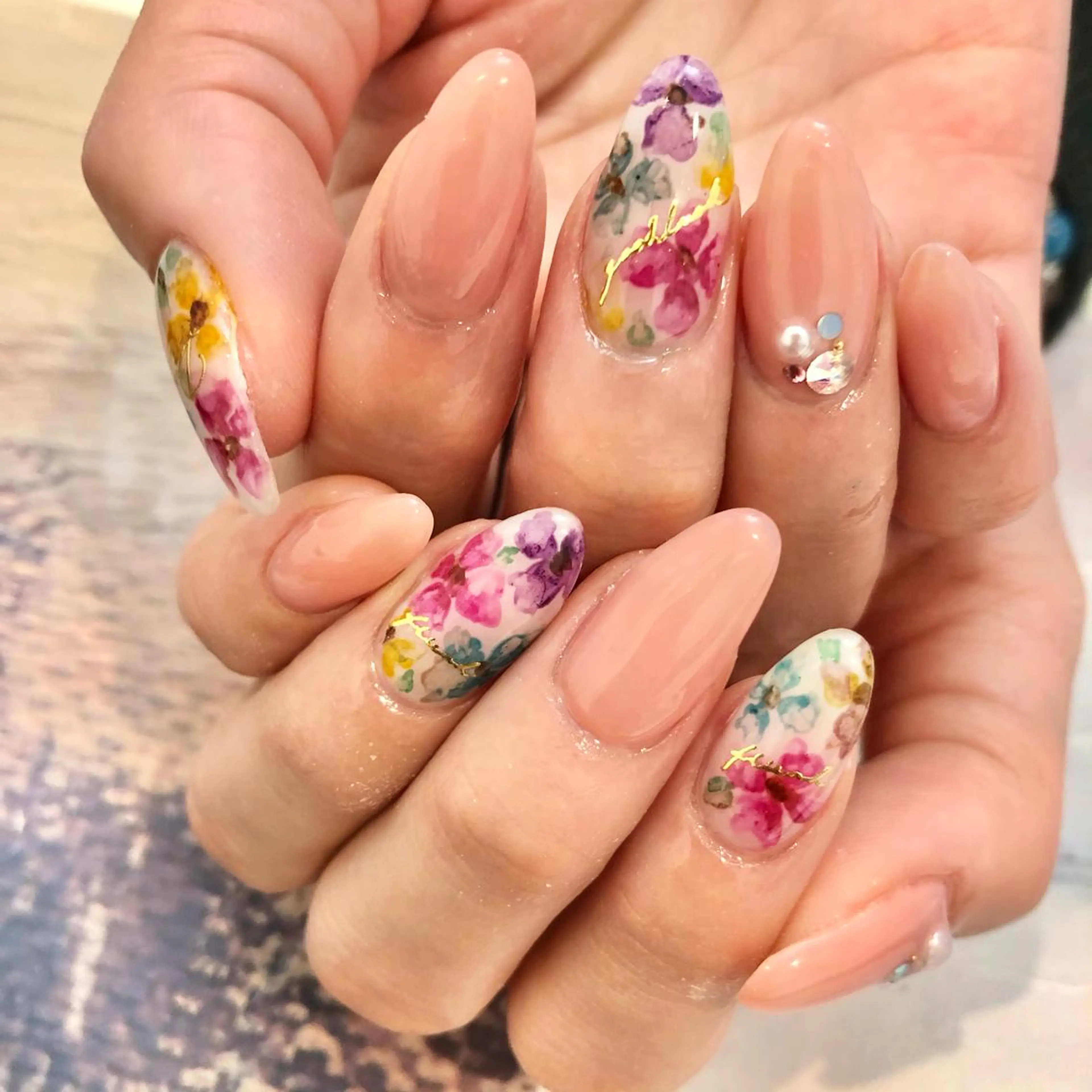 ネイル ハンドネイル syuri nailのネイルデザイン