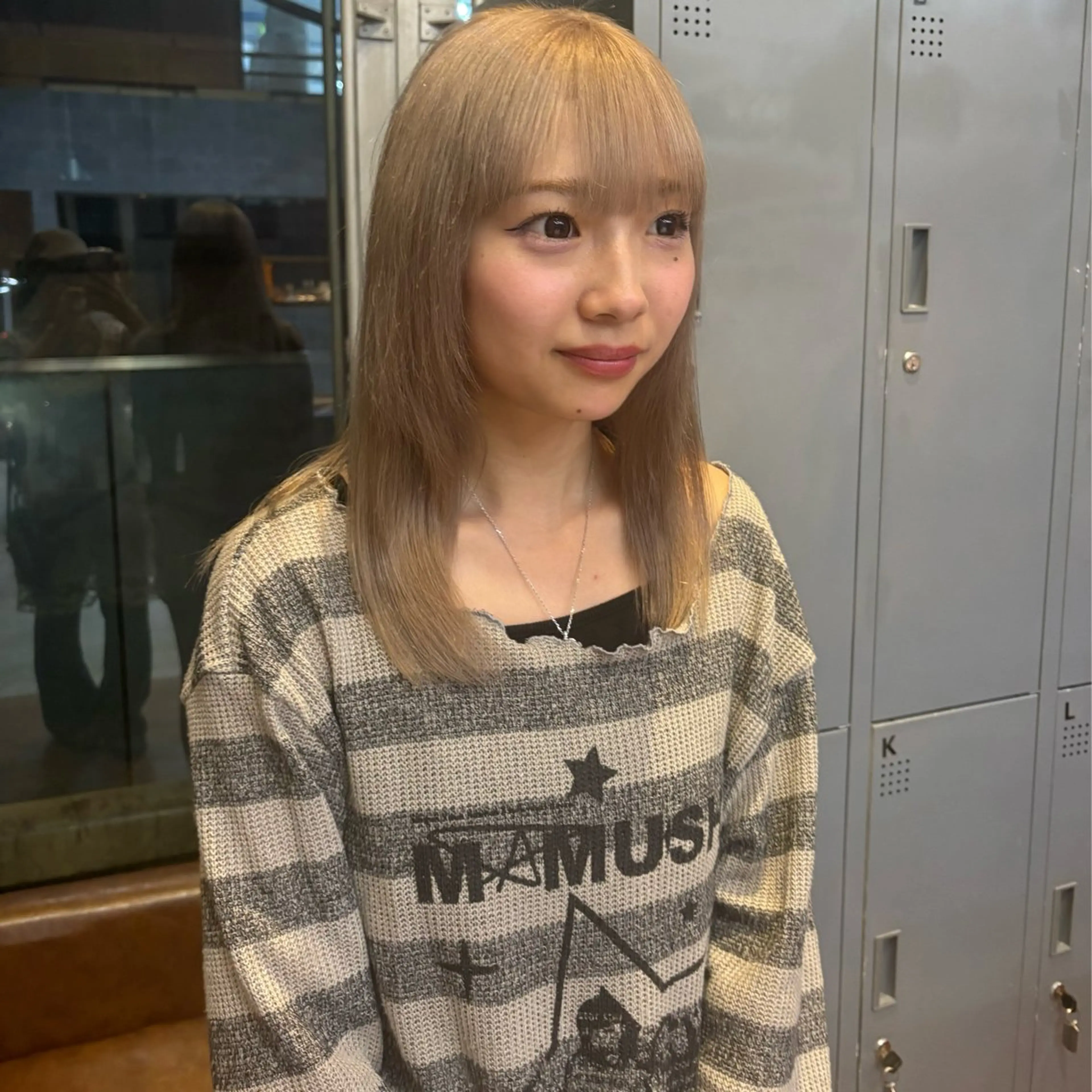 セミロング カラー 🥀ツヤハイトーン /hinata✞✟のヘアスタイル