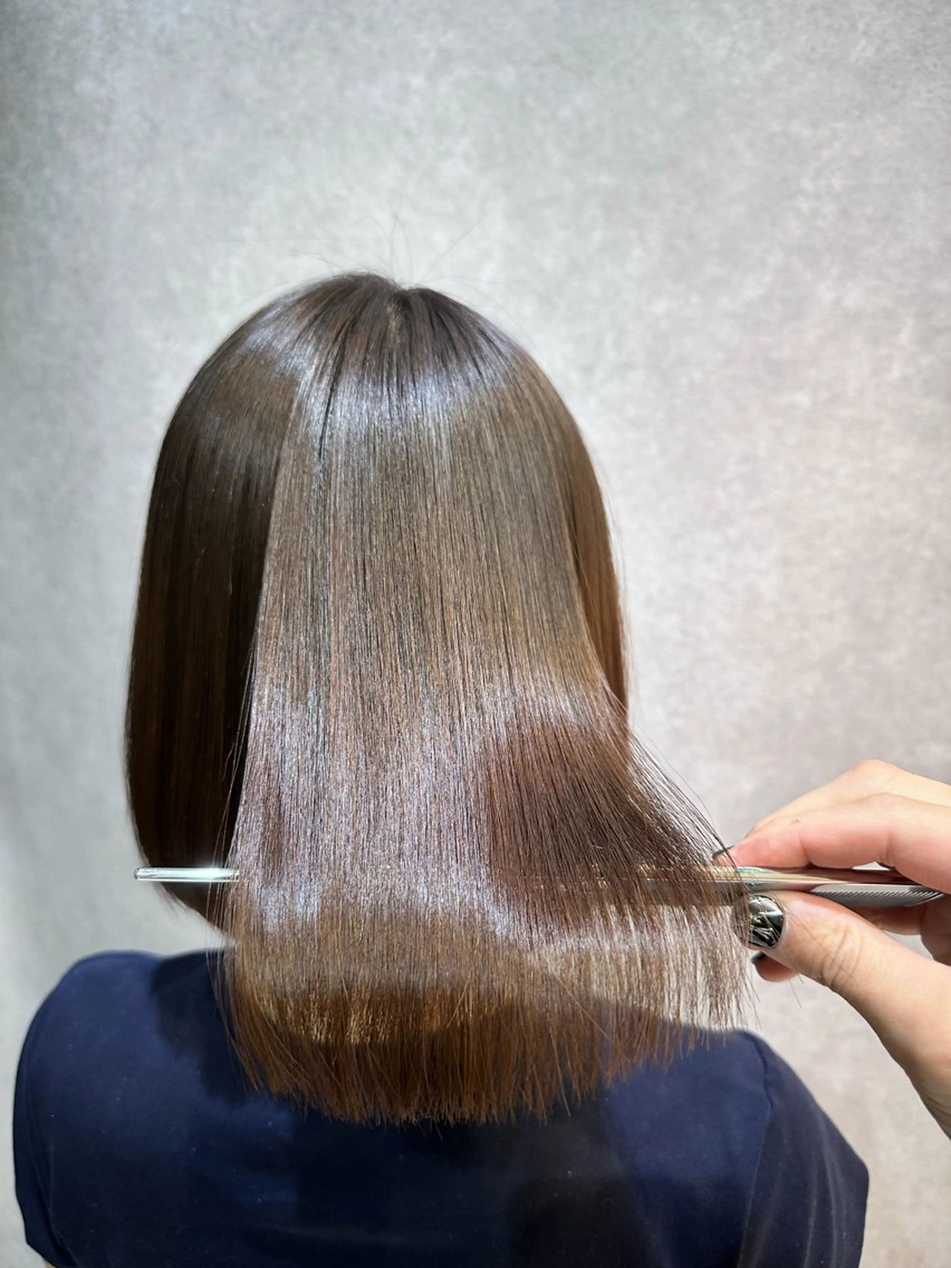 ミディアム 🔸縮毛矯正/髪質 改善カラー石崎🔸のヘアスタイル