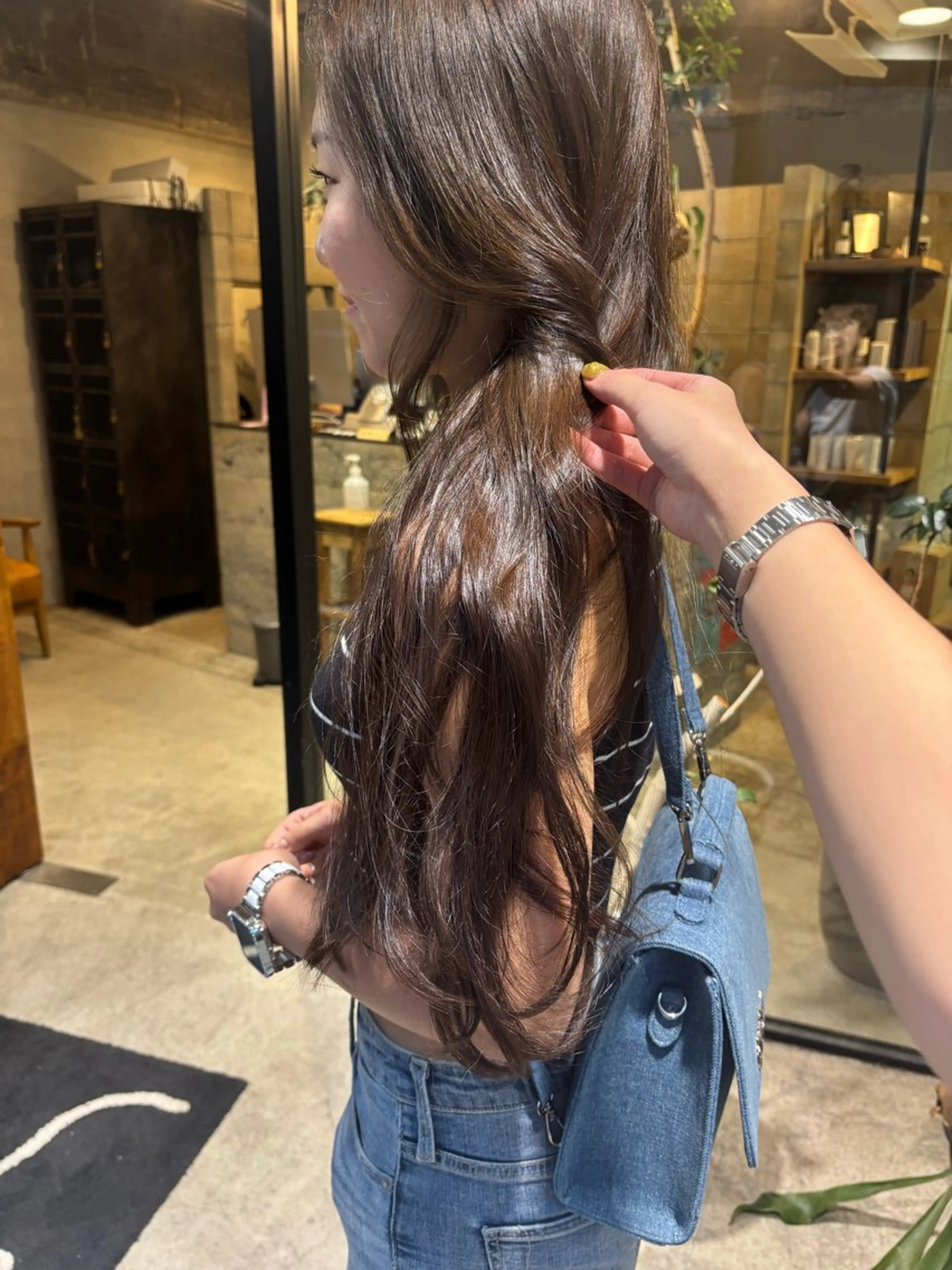 ロング カラー ベージュカラー 透明感カラー ダブルカラー オリーブベージュ 名古屋レイヤーカット /なつみのヘアスタイル