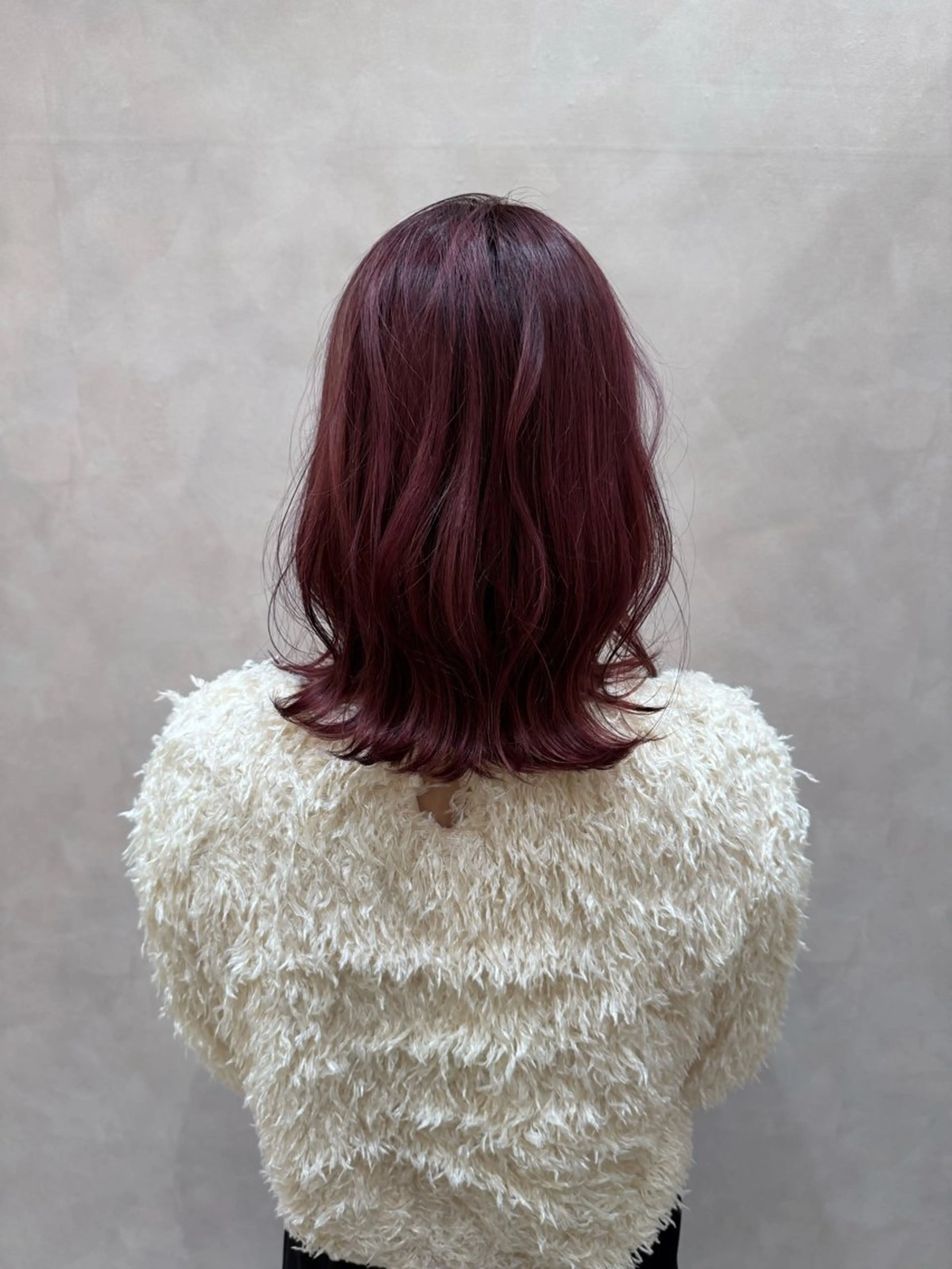 ミディアム カット ヘアカラー トリートメント 青木 優磨のヘアスタイル