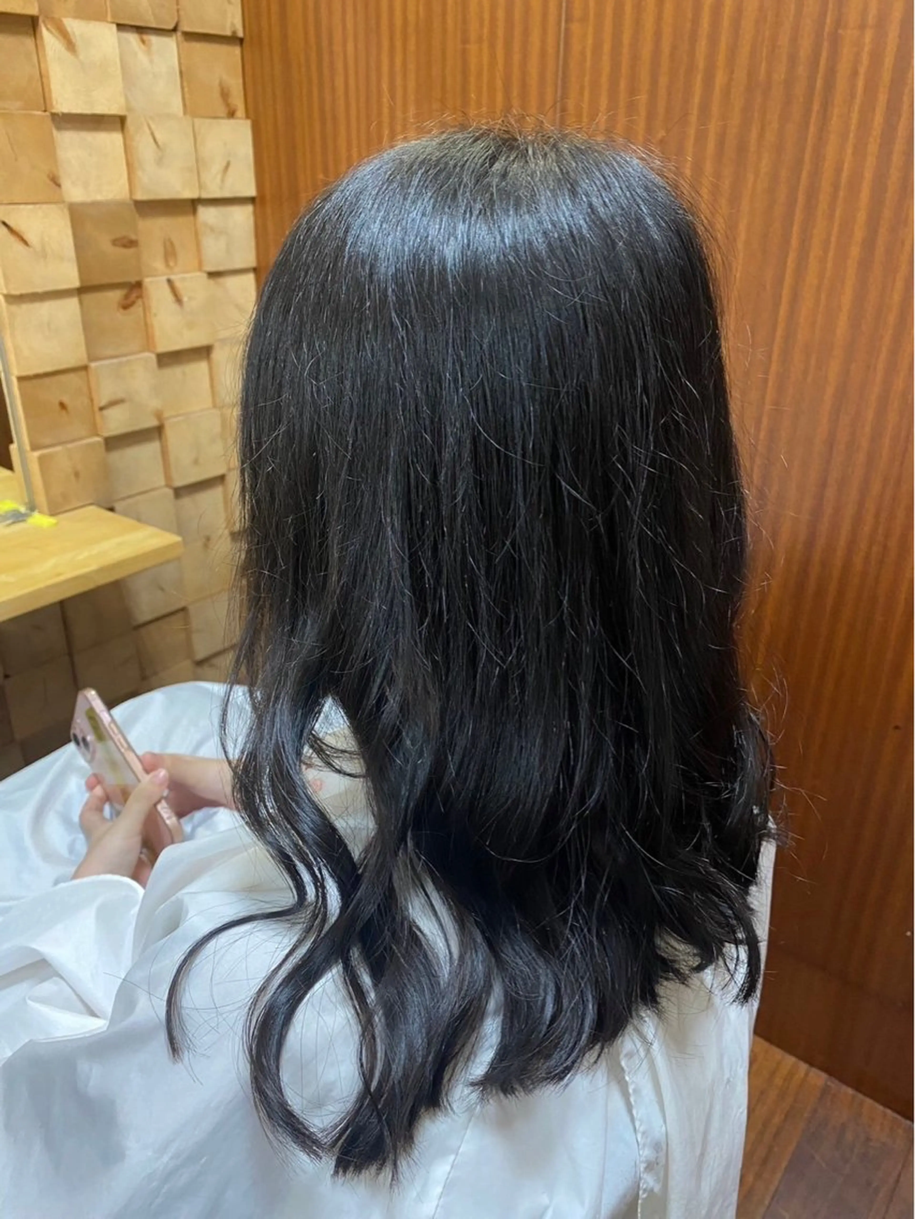 ミディアム よしかわ あいか/京都美容室のヘアスタイル