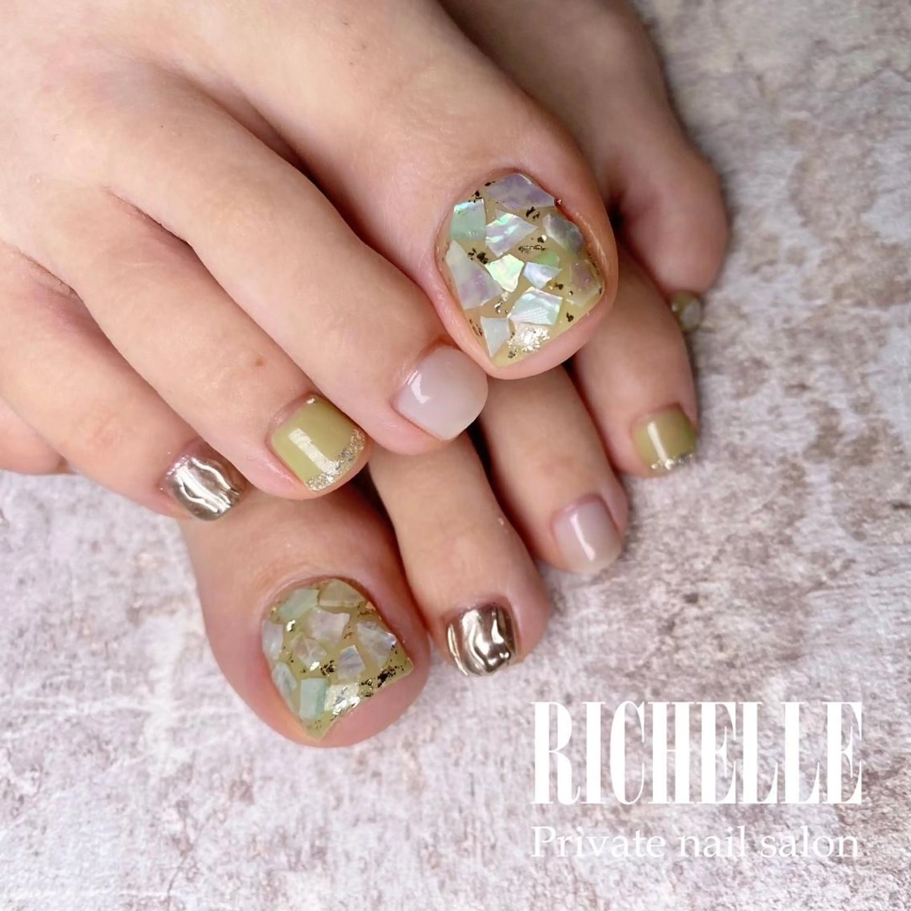 ネイル フットネイル nailsalon Éleのネイルデザイン