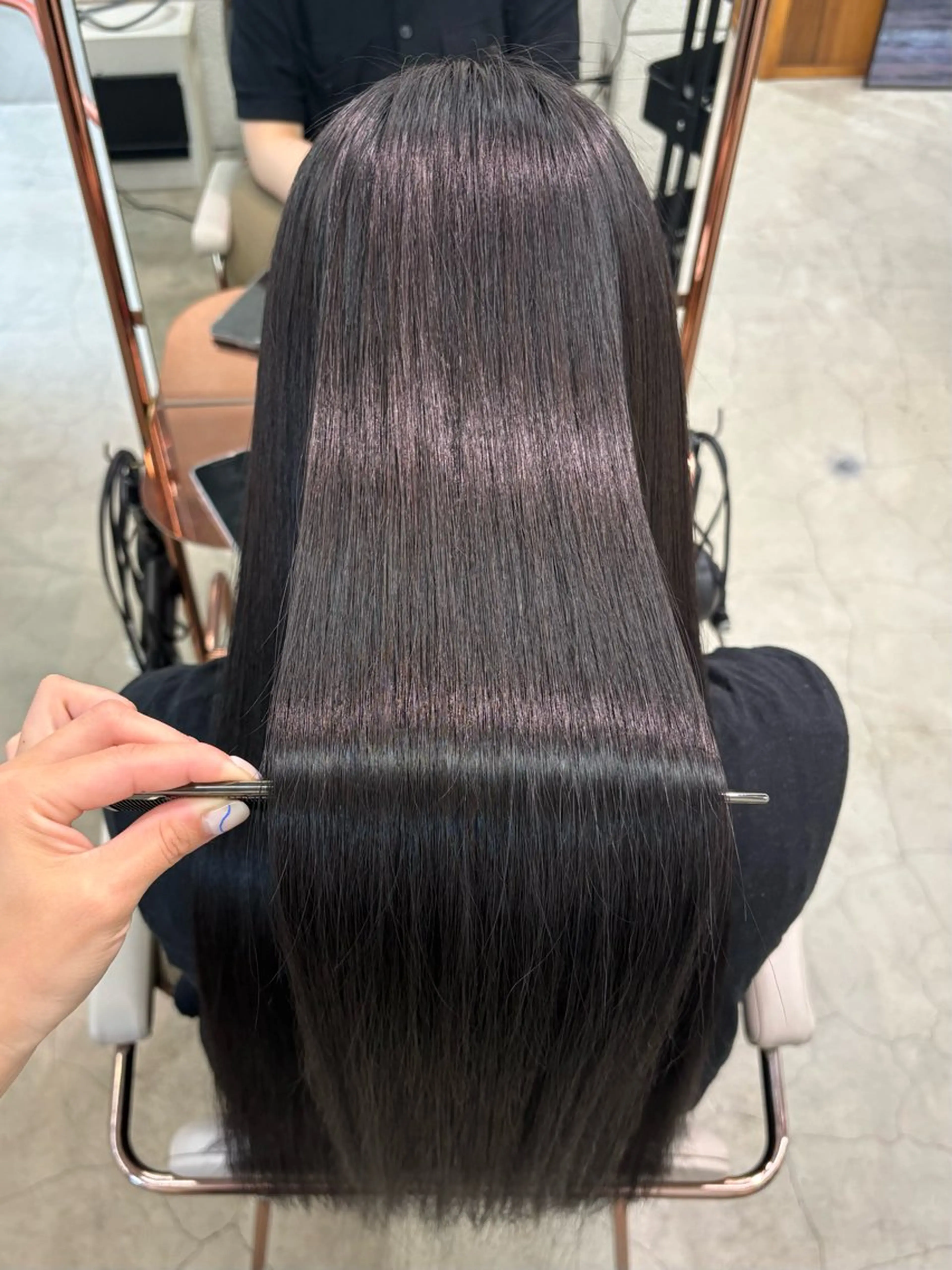 ロング 髪質改善 縮毛矯正 縮毛矯正 鶴井 美空のヘアスタイル