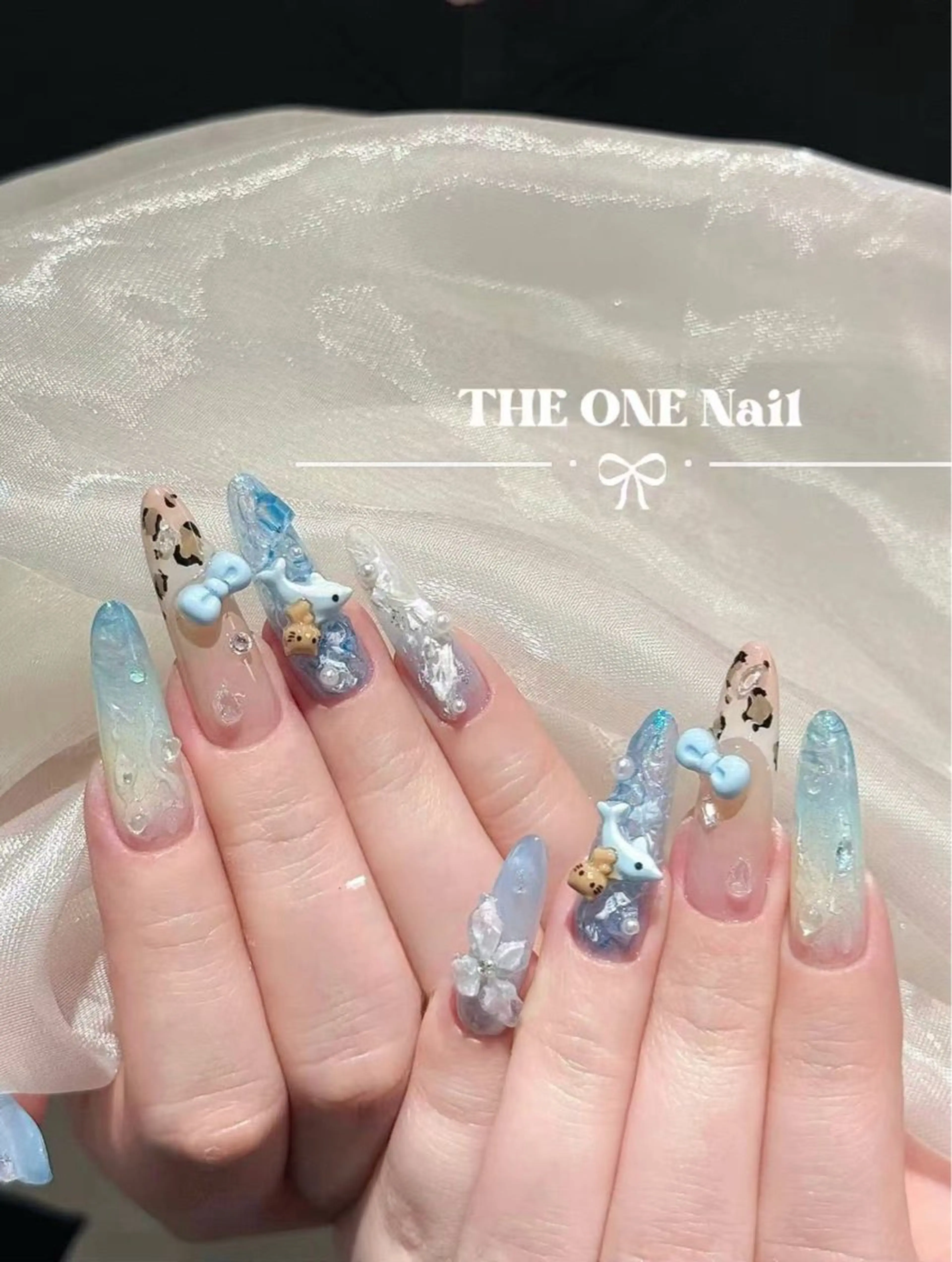 ネイル The oneアオイ アオイのネイルデザイン