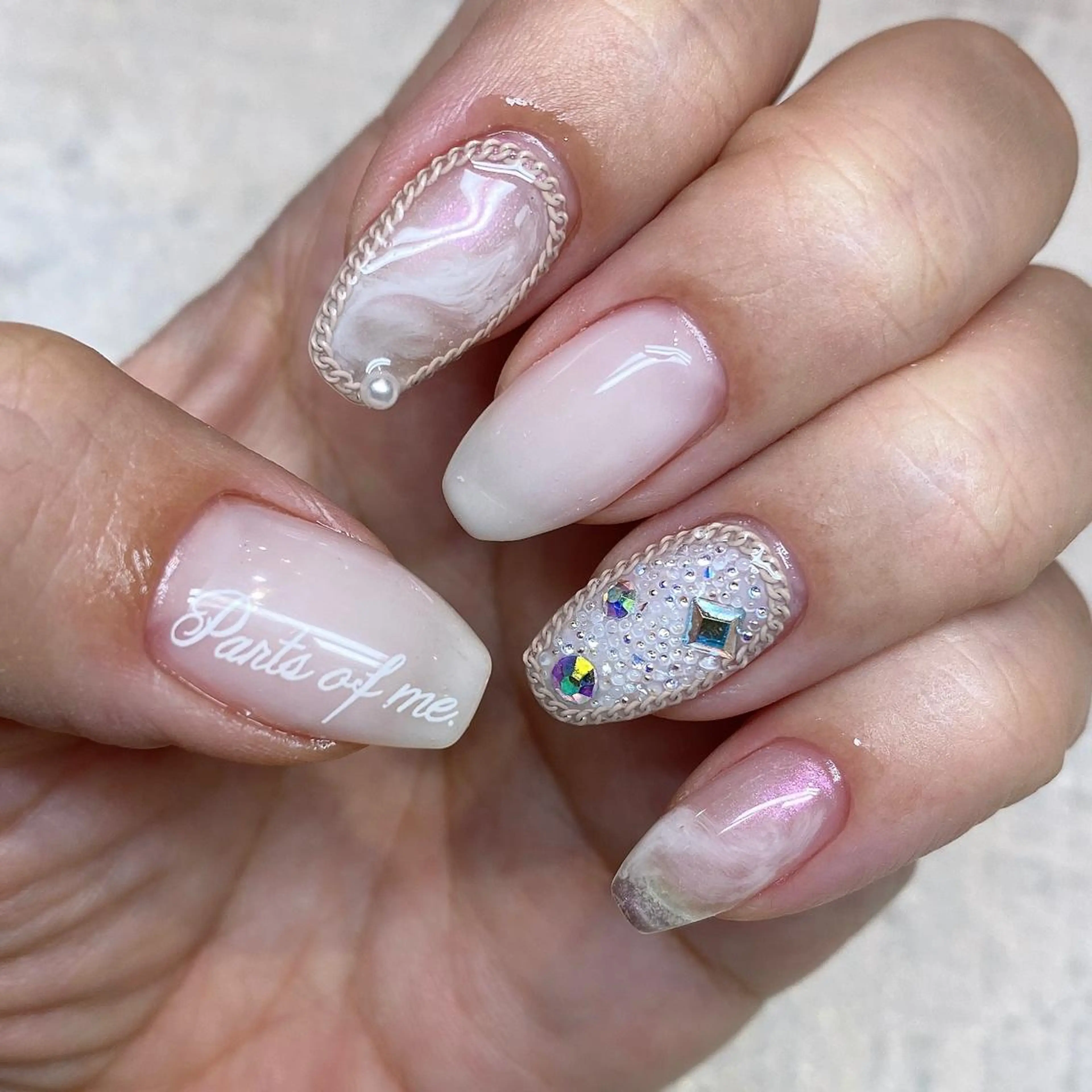 ネイル among アマン所属・lecoa_ kana／amongのネイルデザイン