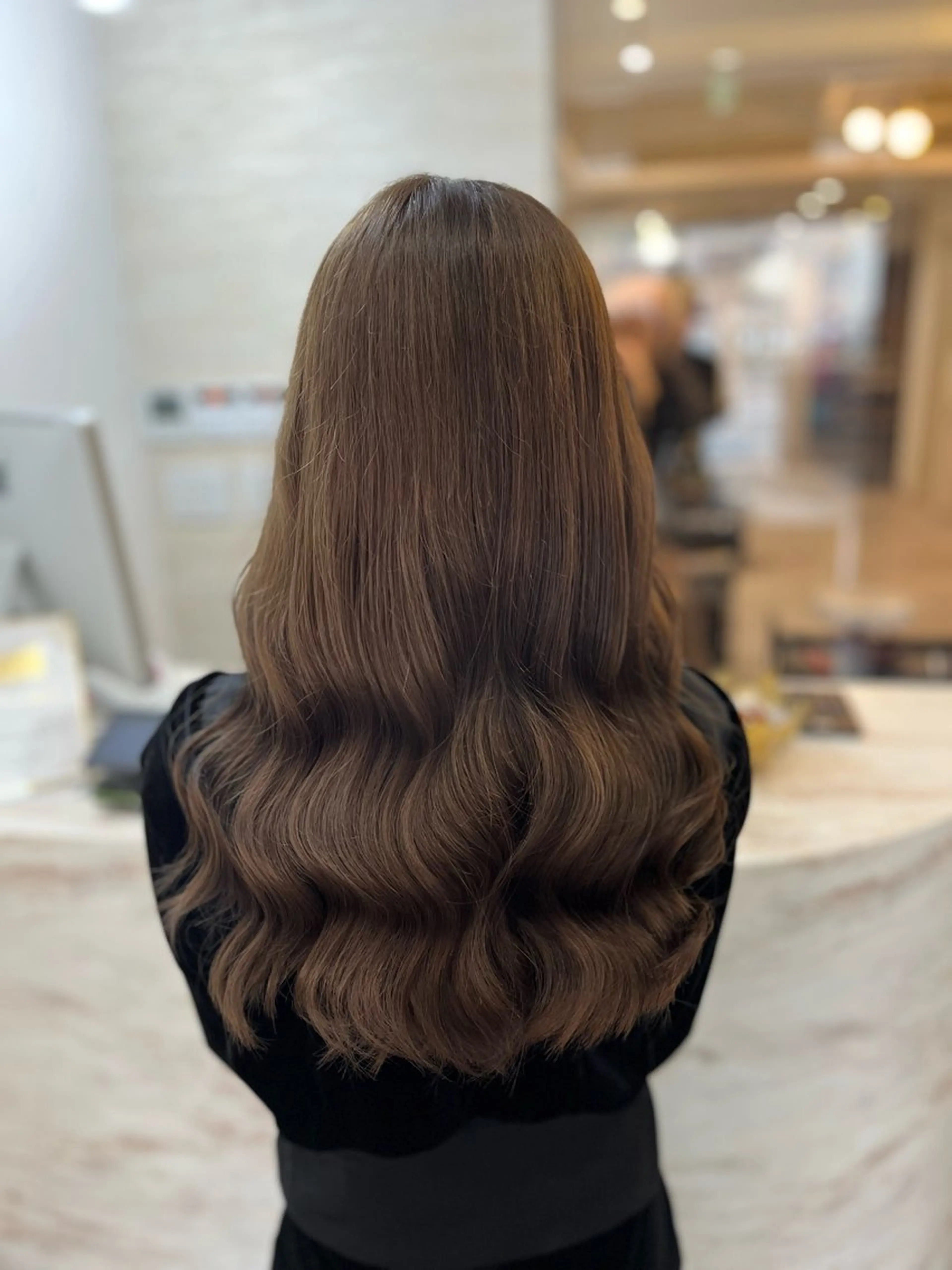 ロング 金井こうた🐨 lovisのヘアスタイル