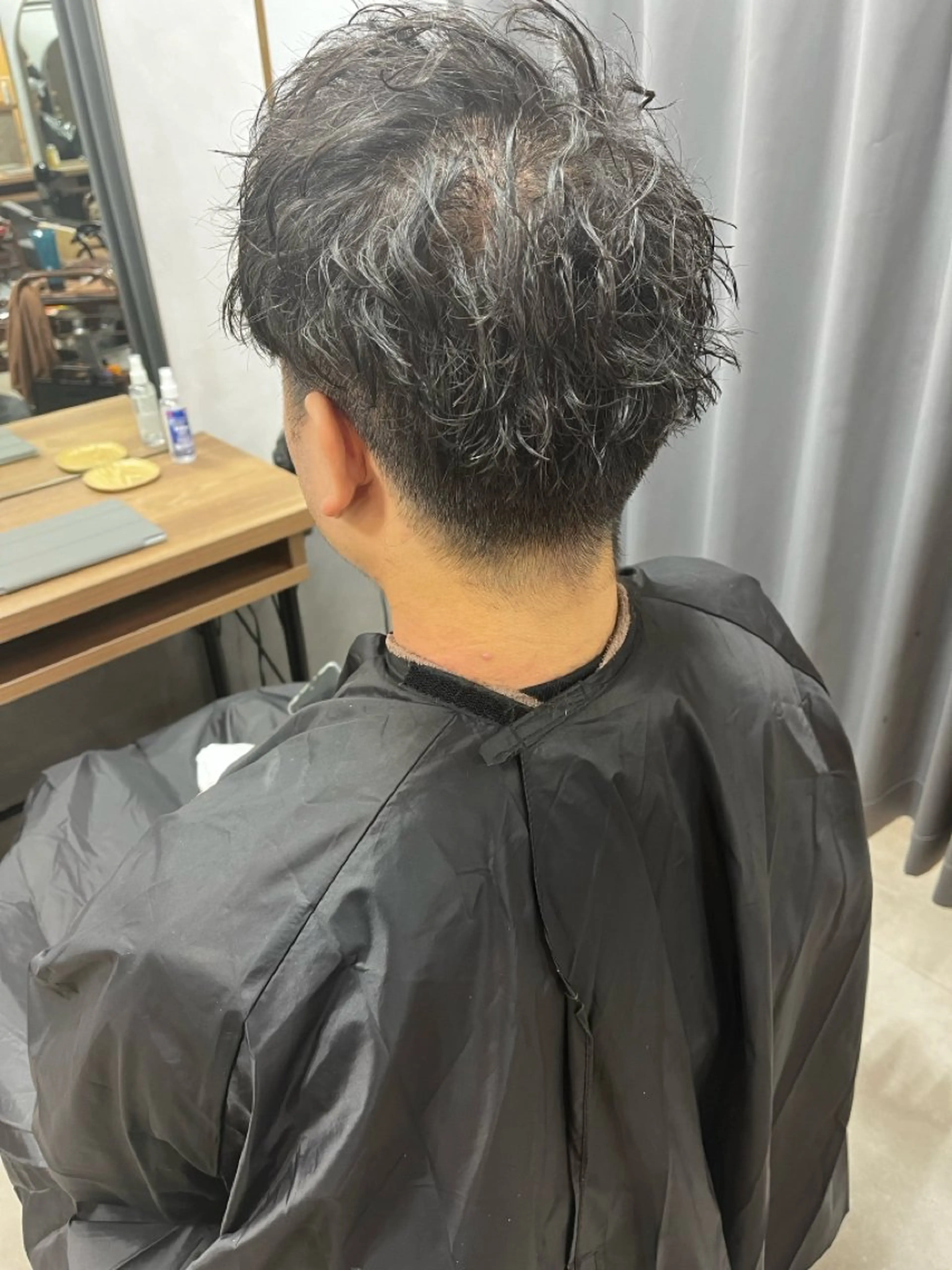 メンズカット＋メンズパーマの写真