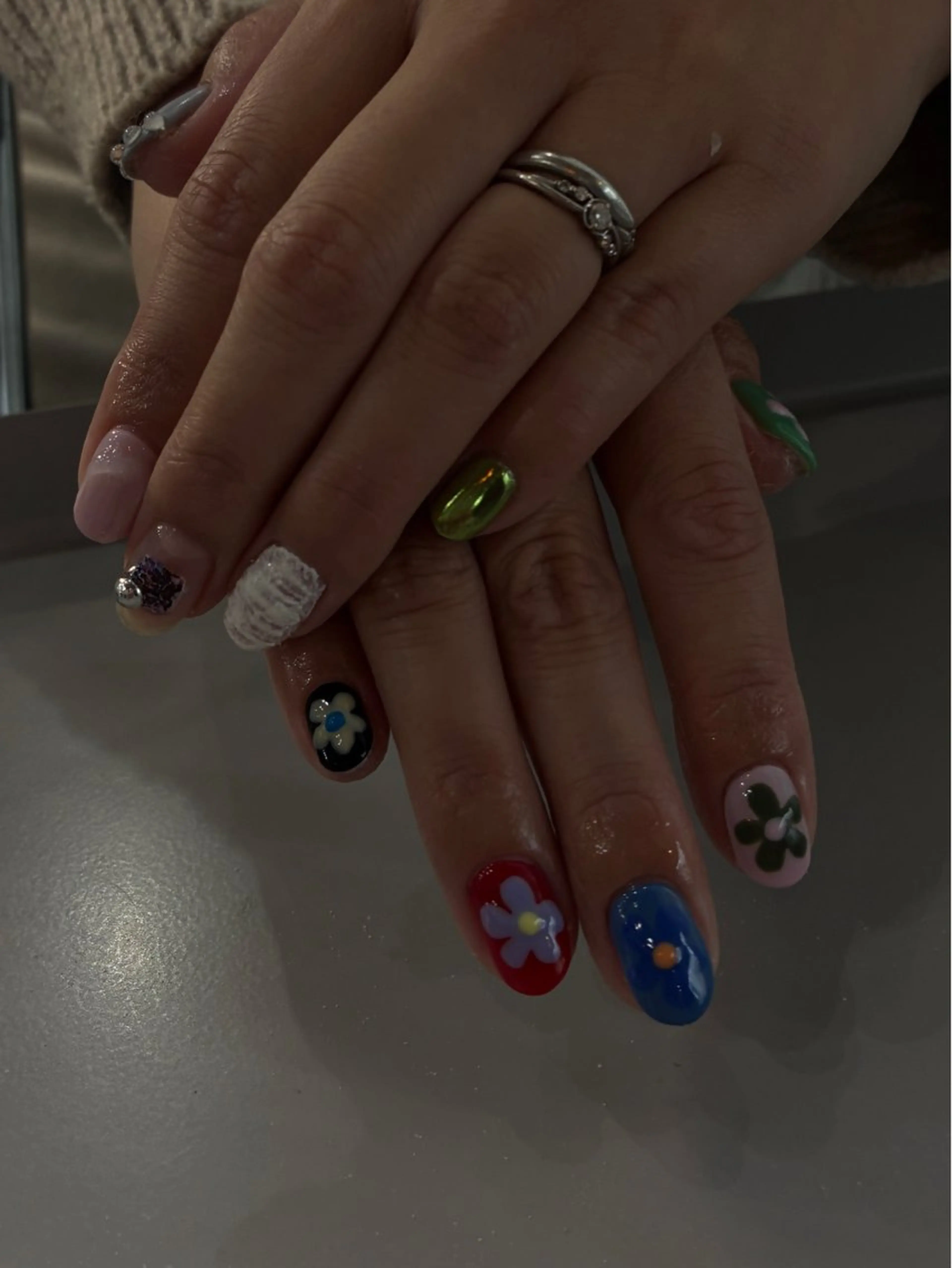 ネイル アートネイル ニュアンスネイル ハンドネイル nue所属・nue【ムー】 ひなたのネイルデザイン