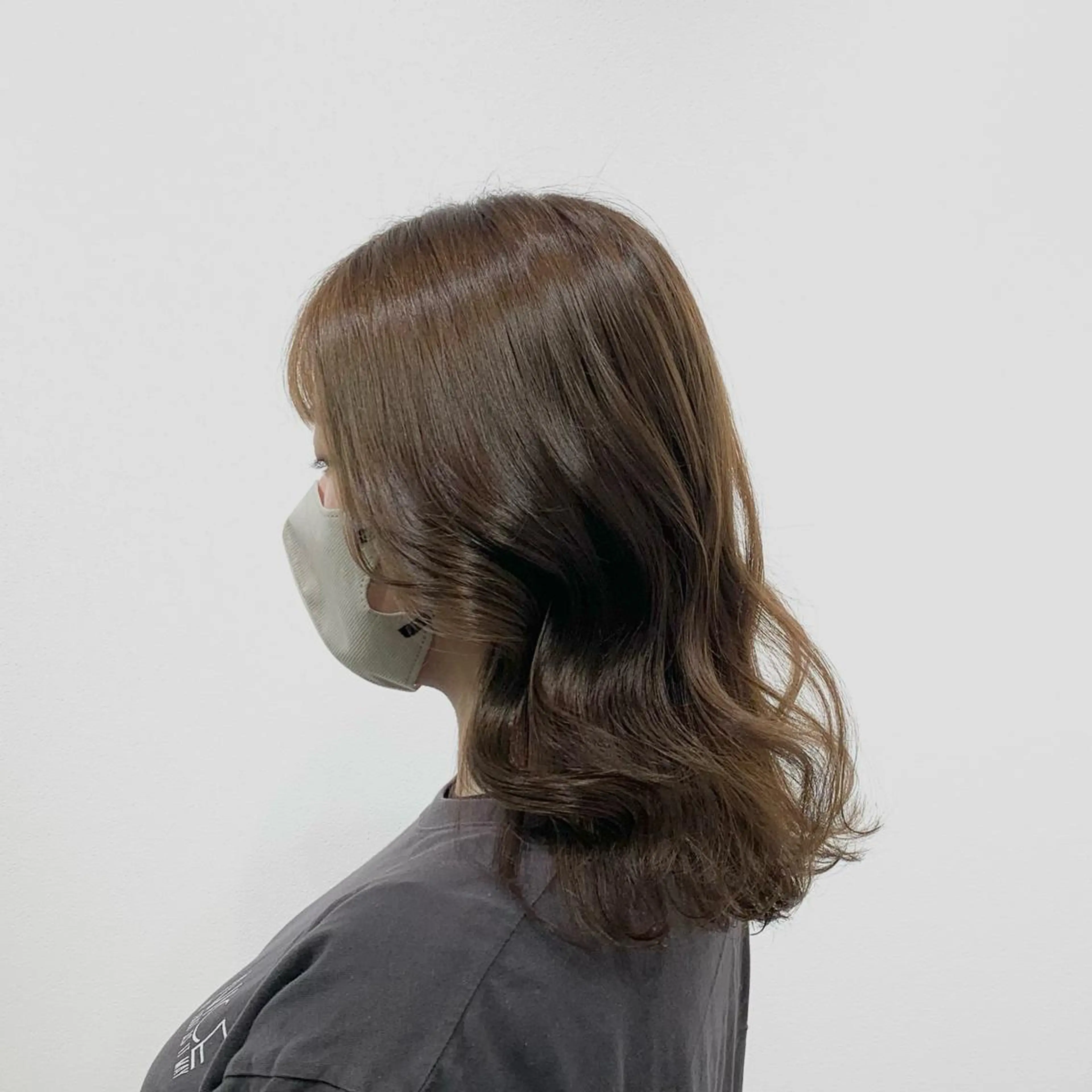 セミロング カラー ヘアアレンジ キヨミ 韓国レイヤーカットのヘアスタイル