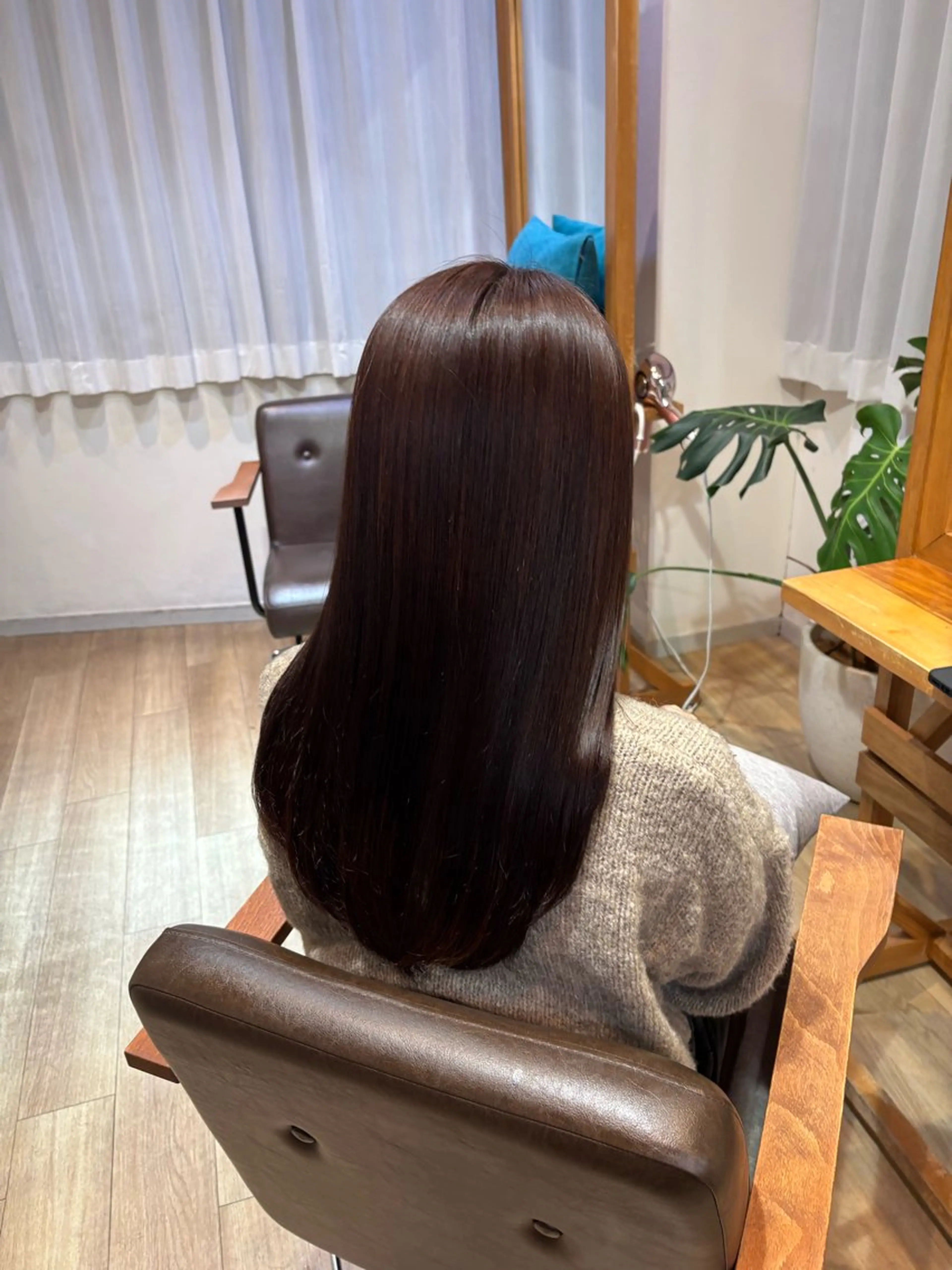 ロング カラー ヘアカラー トリートメント RINNO🌷艶髪/ 艶カラーのヘアスタイル