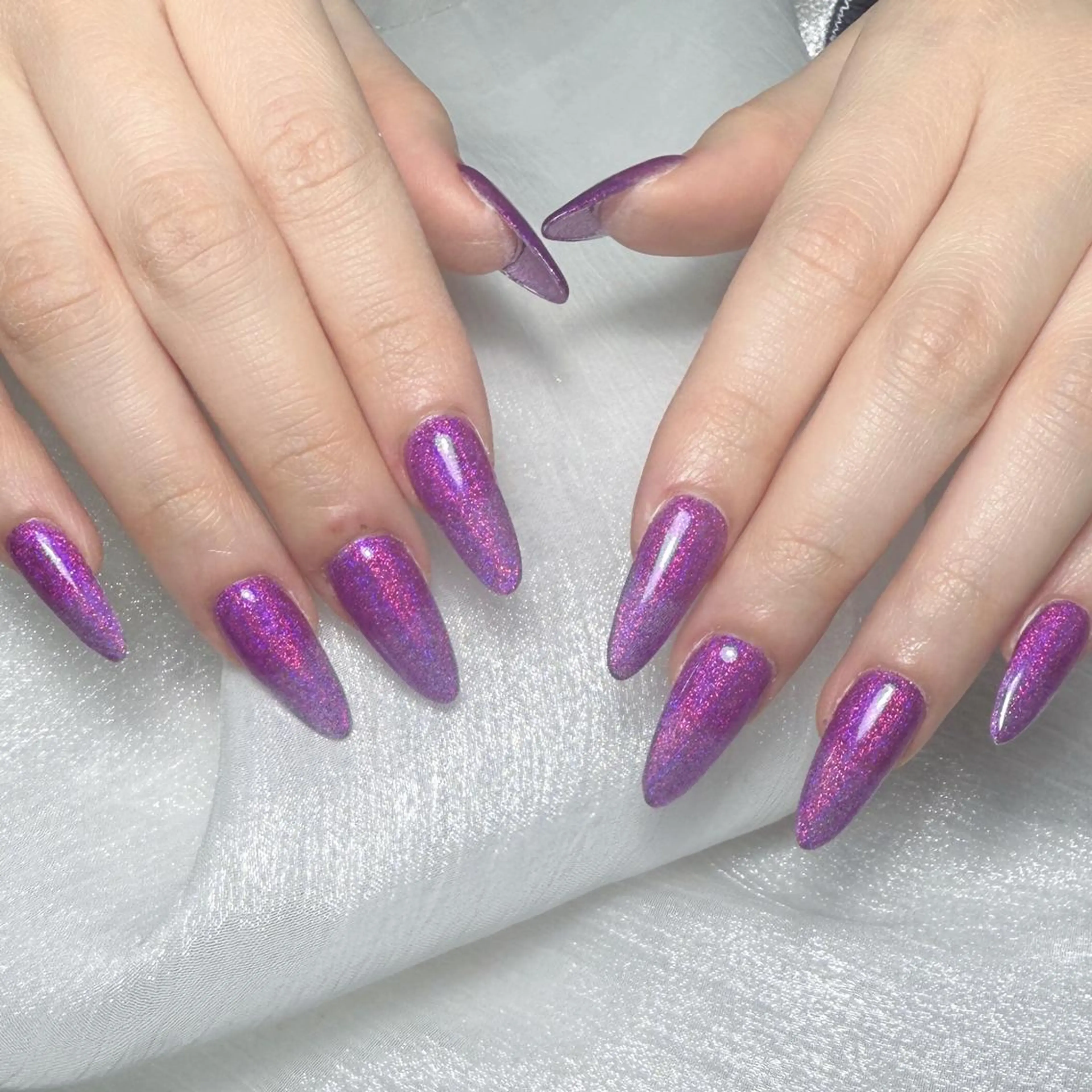 ネイル メンズ メンズ韓国風 アートネイル オーロラネイル ガーリー キラキラネイル NAILサロン 木にいるのネイルデザイン