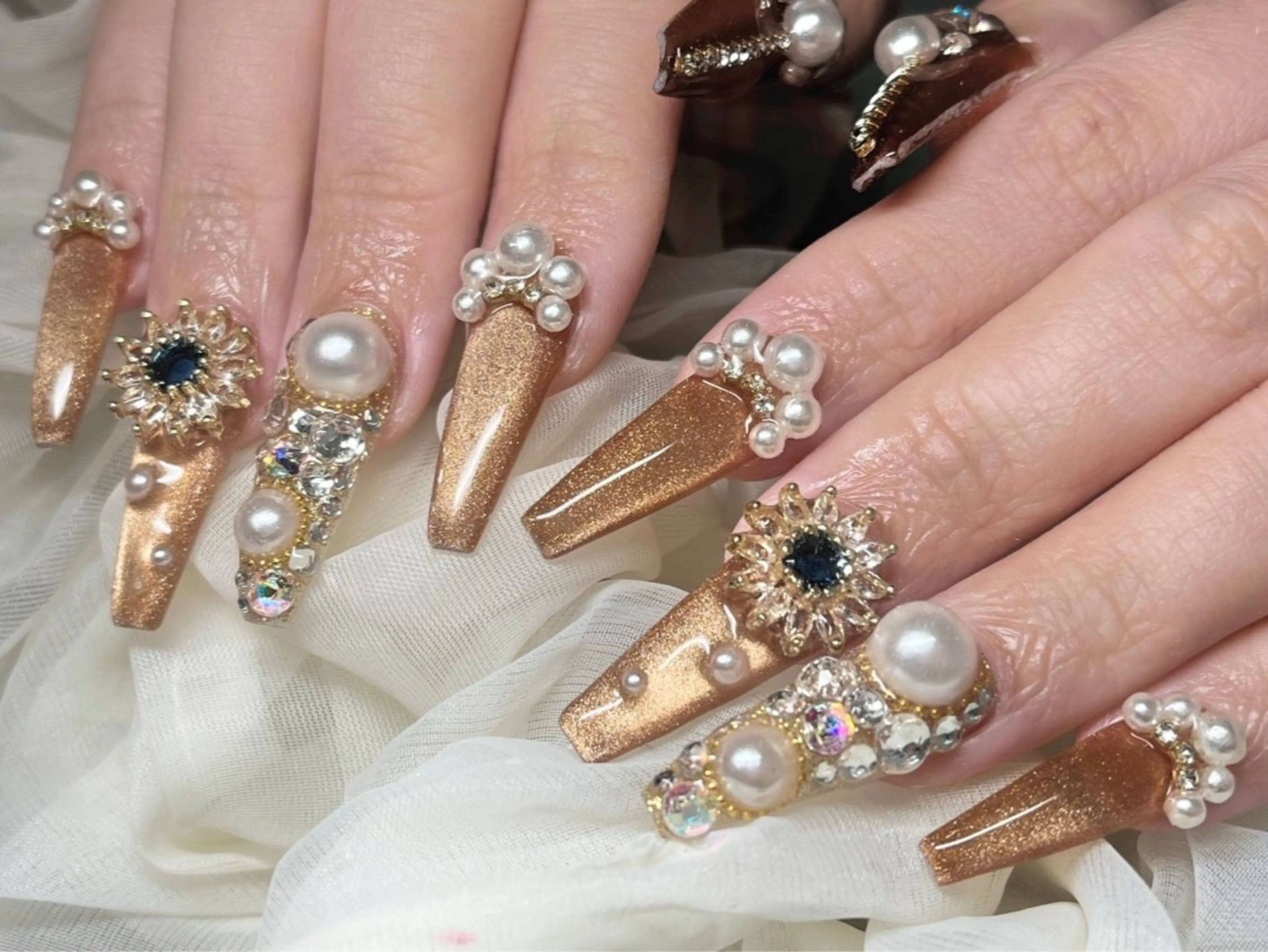 ネイル 長さ出し フレンチネイル ジェルネイル グラデーション ハート ハンドネイル Nail&eye Belire 新宿のネイルデザイン