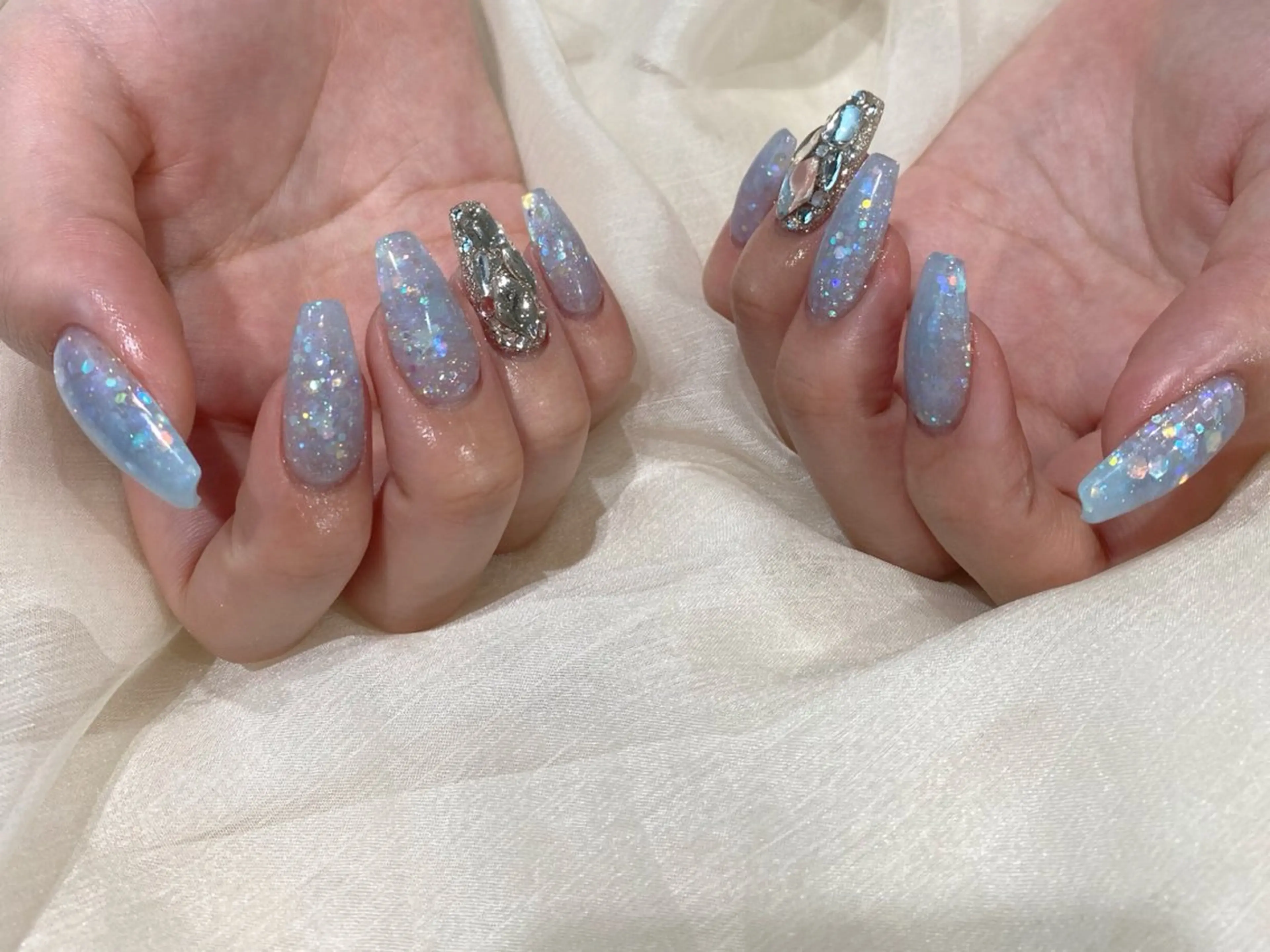 セミロング ハンドネイル Nail  R💫 naoのネイルデザイン