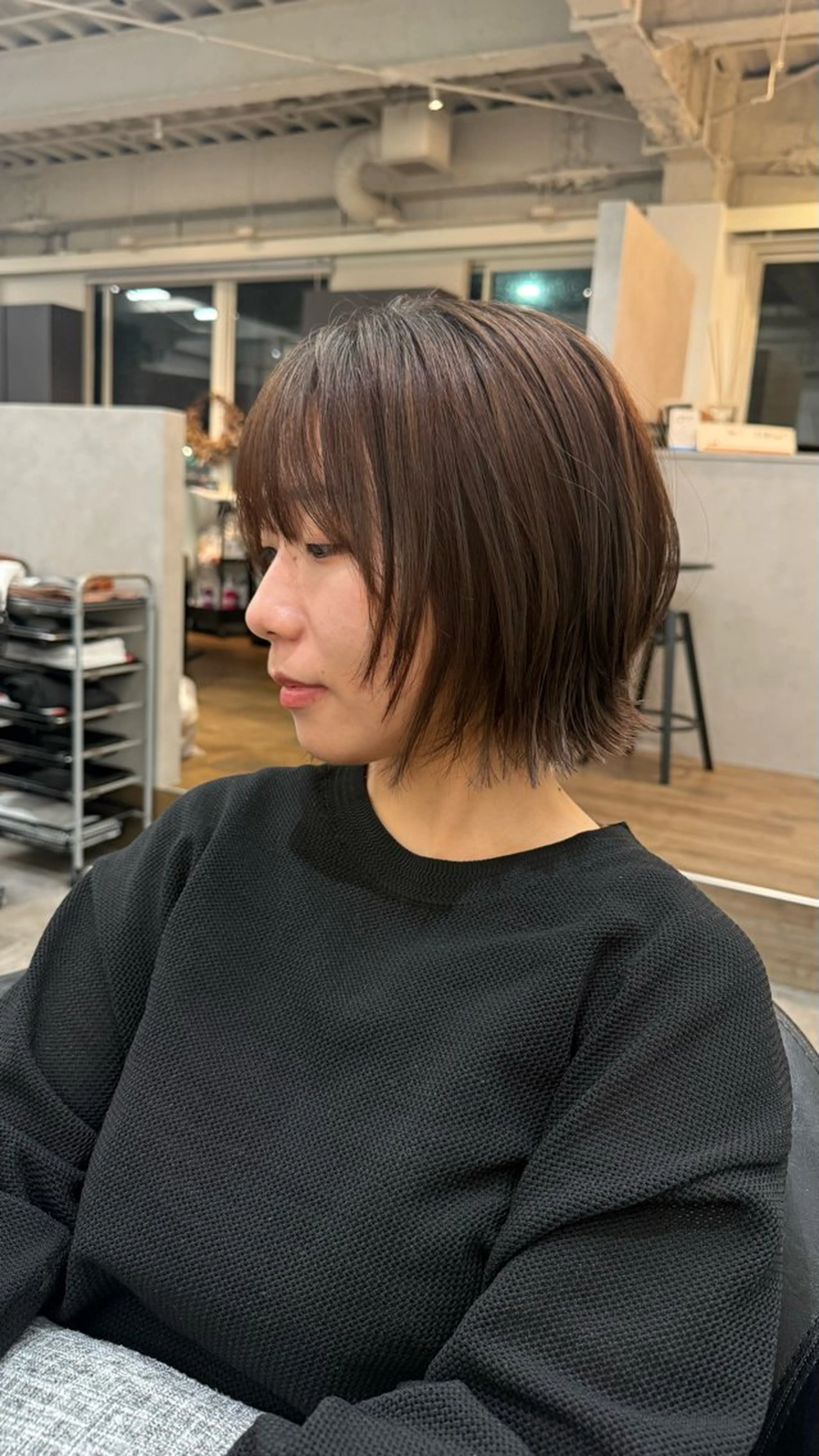 ミディアム 顔まわりレイヤー 顔周りカット レイヤーカット jiire所属・カットモデル無料 👒堀江・ヨンスクのヘアスタイル