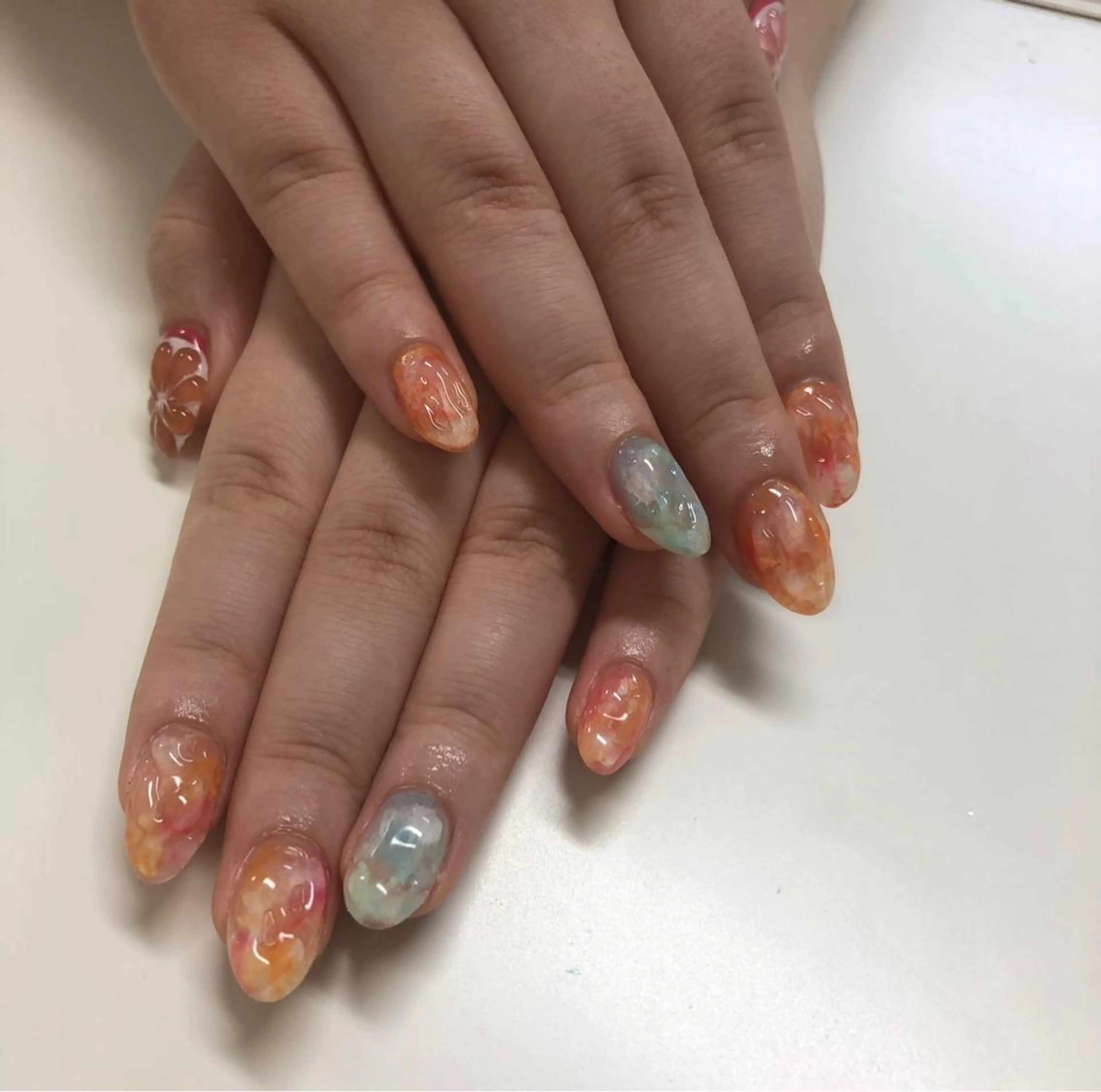 ネイル 氷ネイル・うるうるネイル ハンドネイル nail salon CIELのネイルデザイン