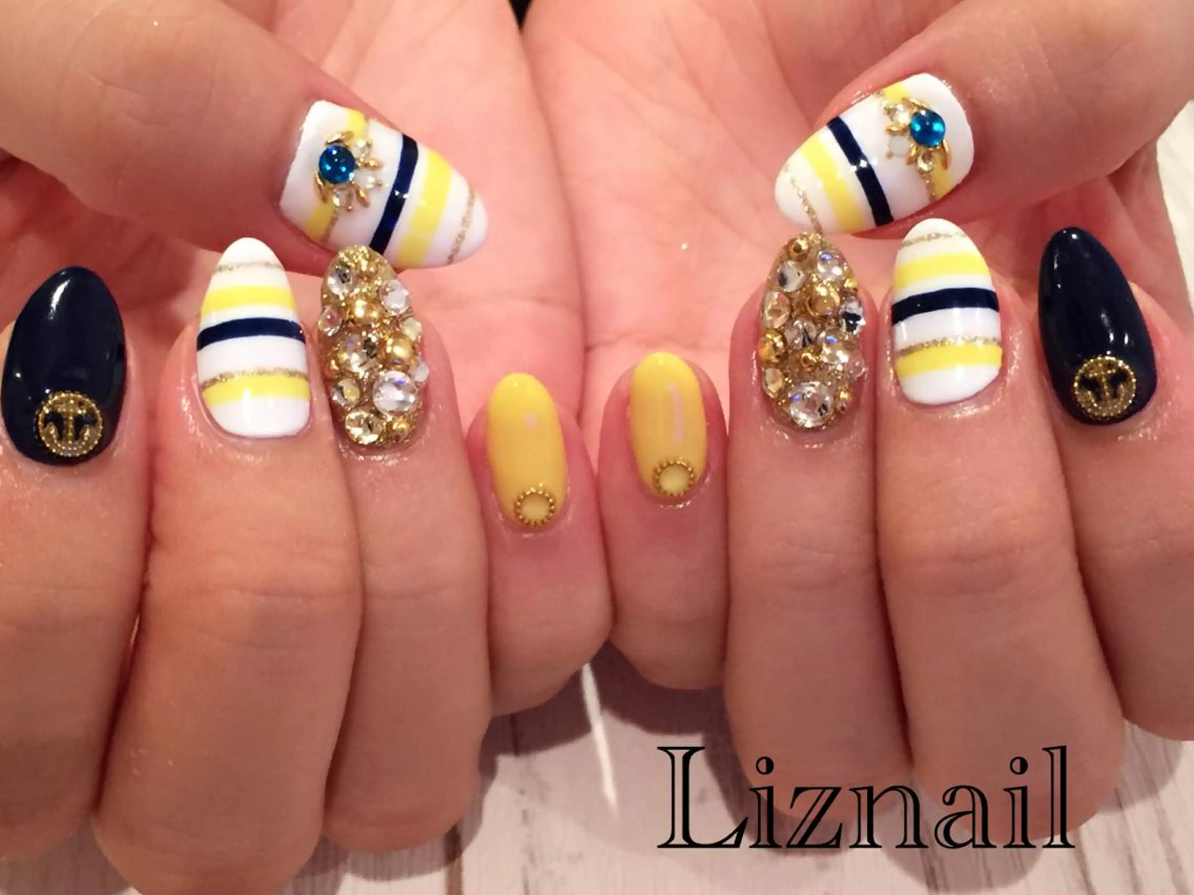 ネイル Rawr / saoriのネイルデザイン