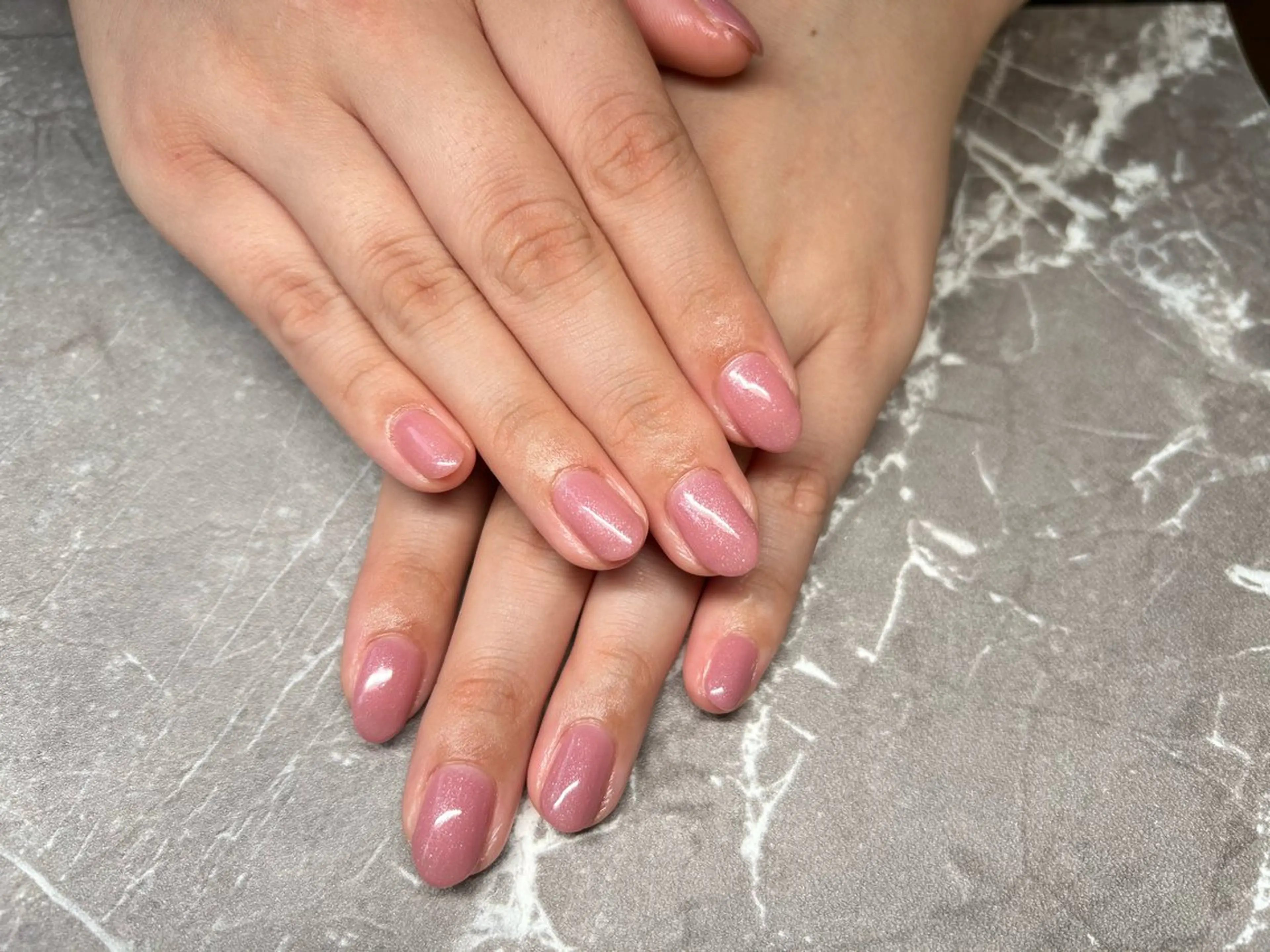 ネイル シンプルネイル ハンドネイル Lisa’s Salonのネイルデザイン