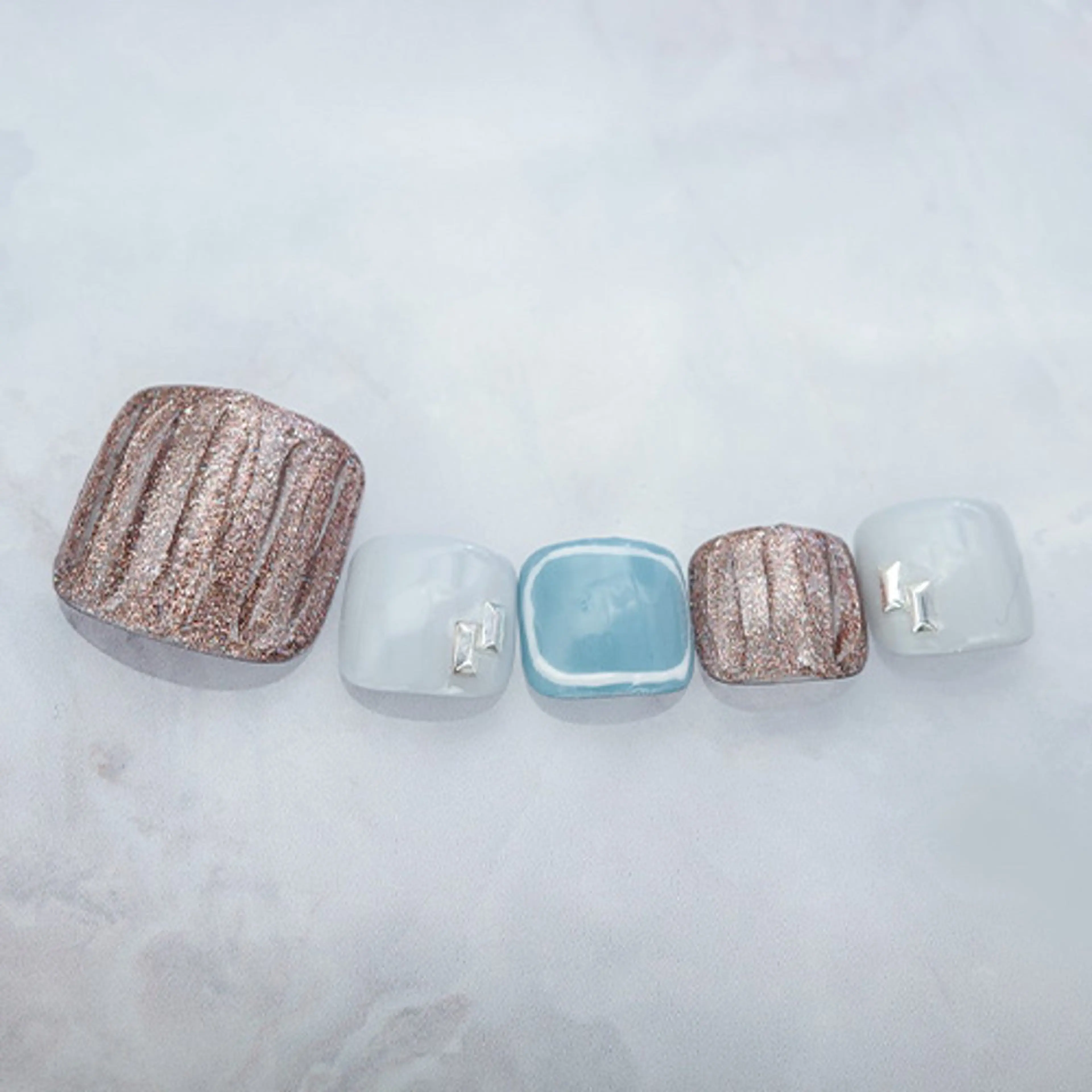 ネイル フットネイル はあとねいる 盛岡青山店のネイルデザイン