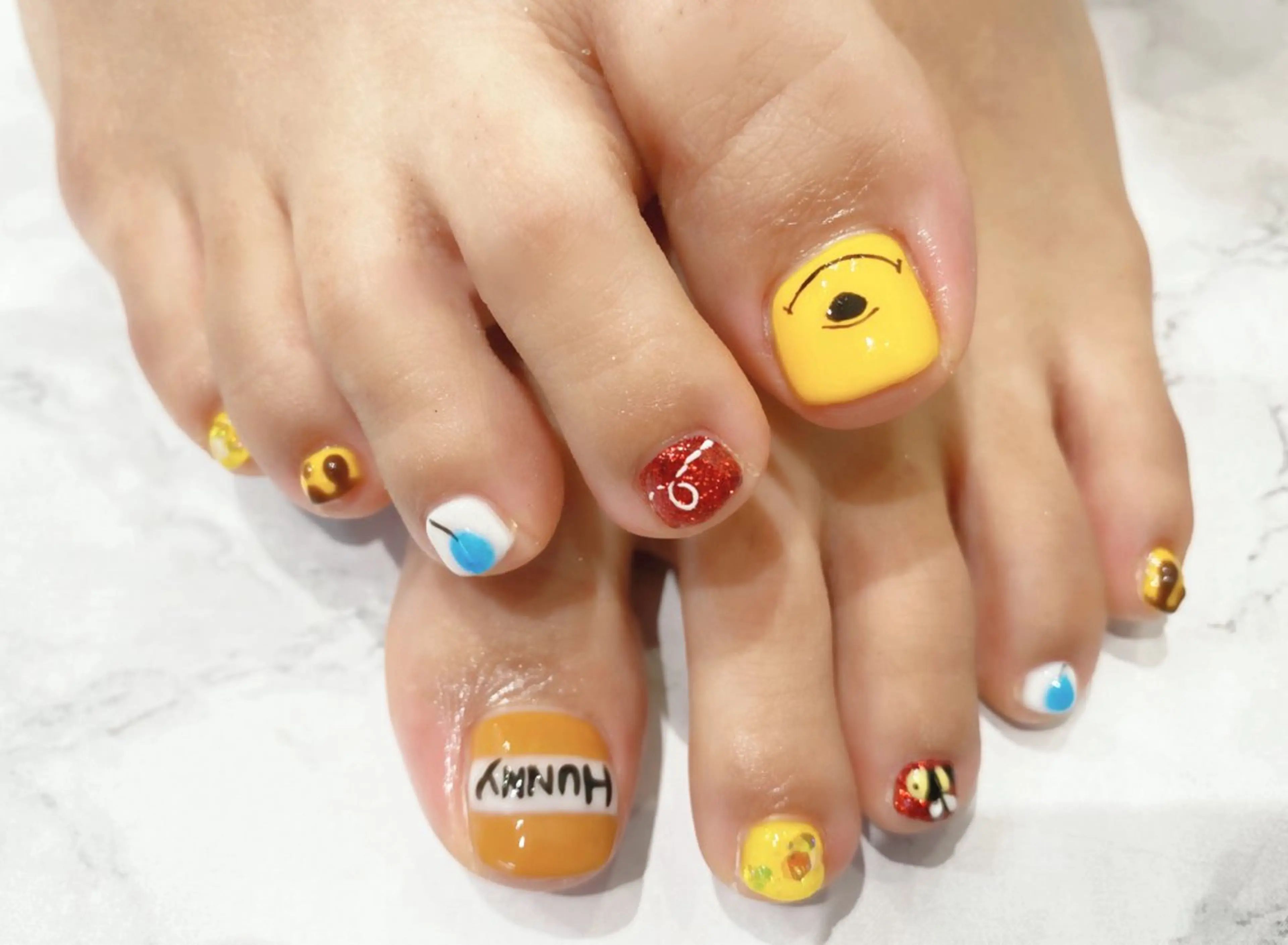 ネイル フットネイル ネイルサロン nail_upのネイルデザイン