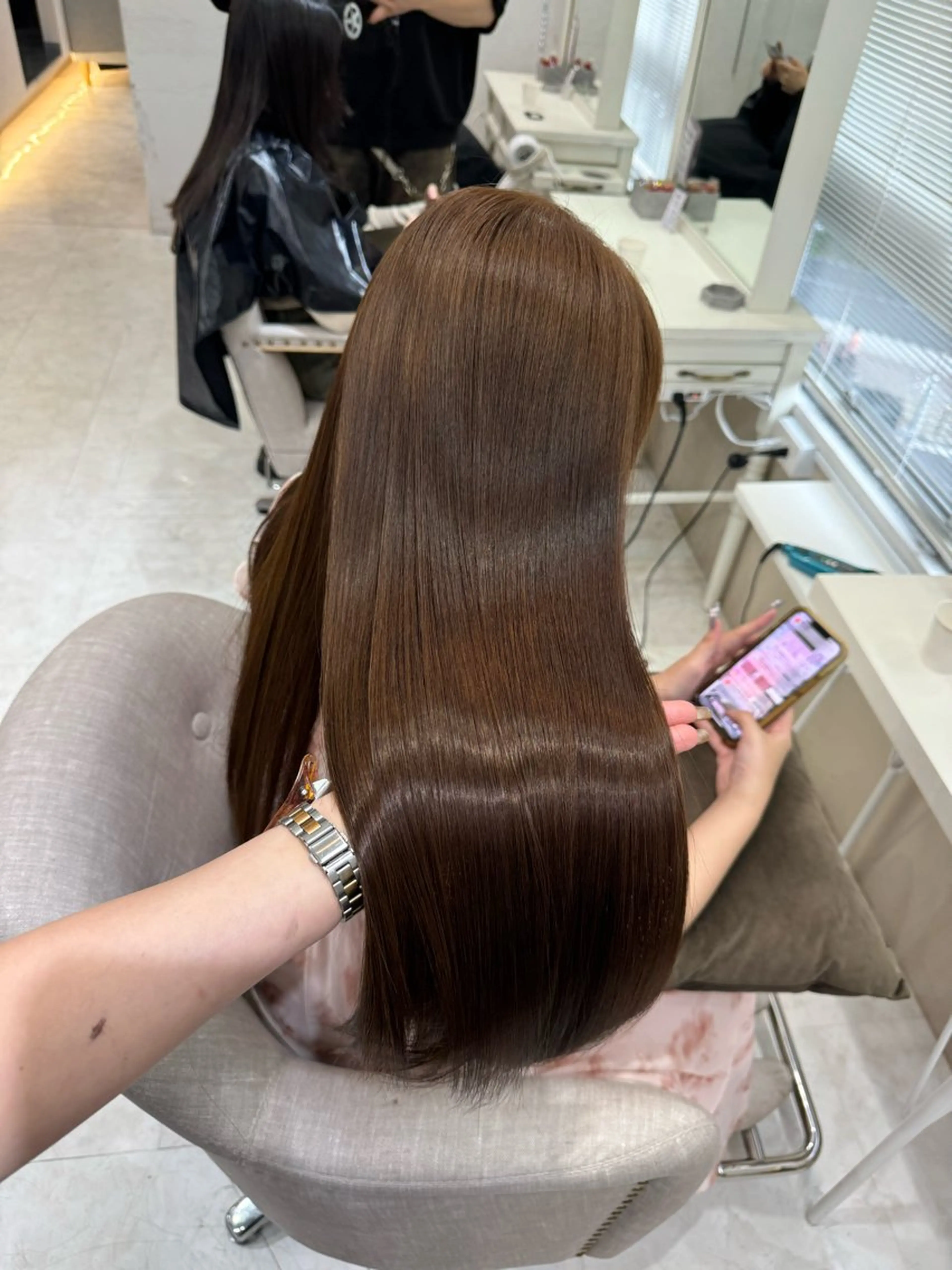 ロング カット ヘアカラー トリートメント 髪質改善韓国レイヤー SHIORI🦋のヘアスタイル