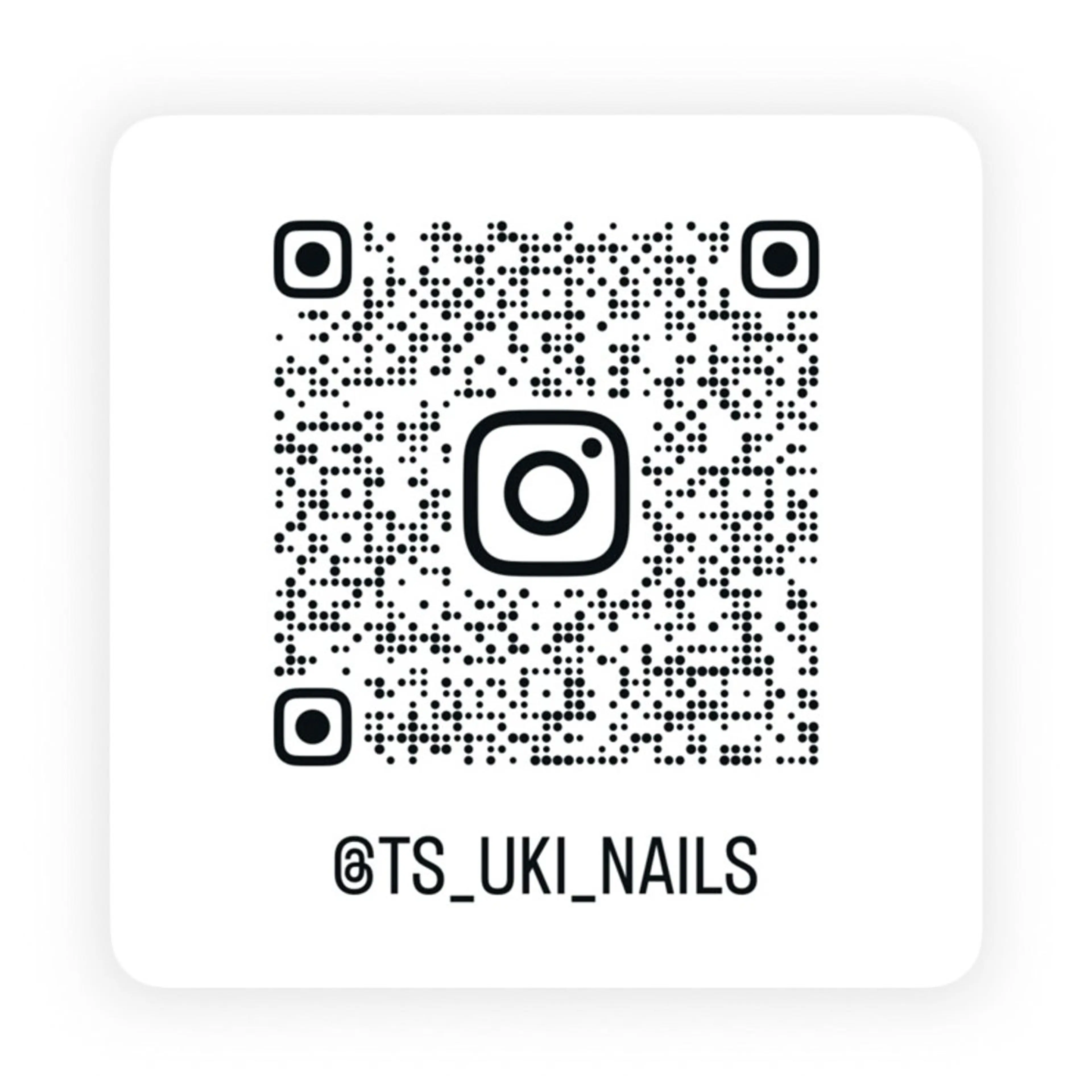 ネイル private salon Aola所属・TSUKI 🩶のネイルデザイン