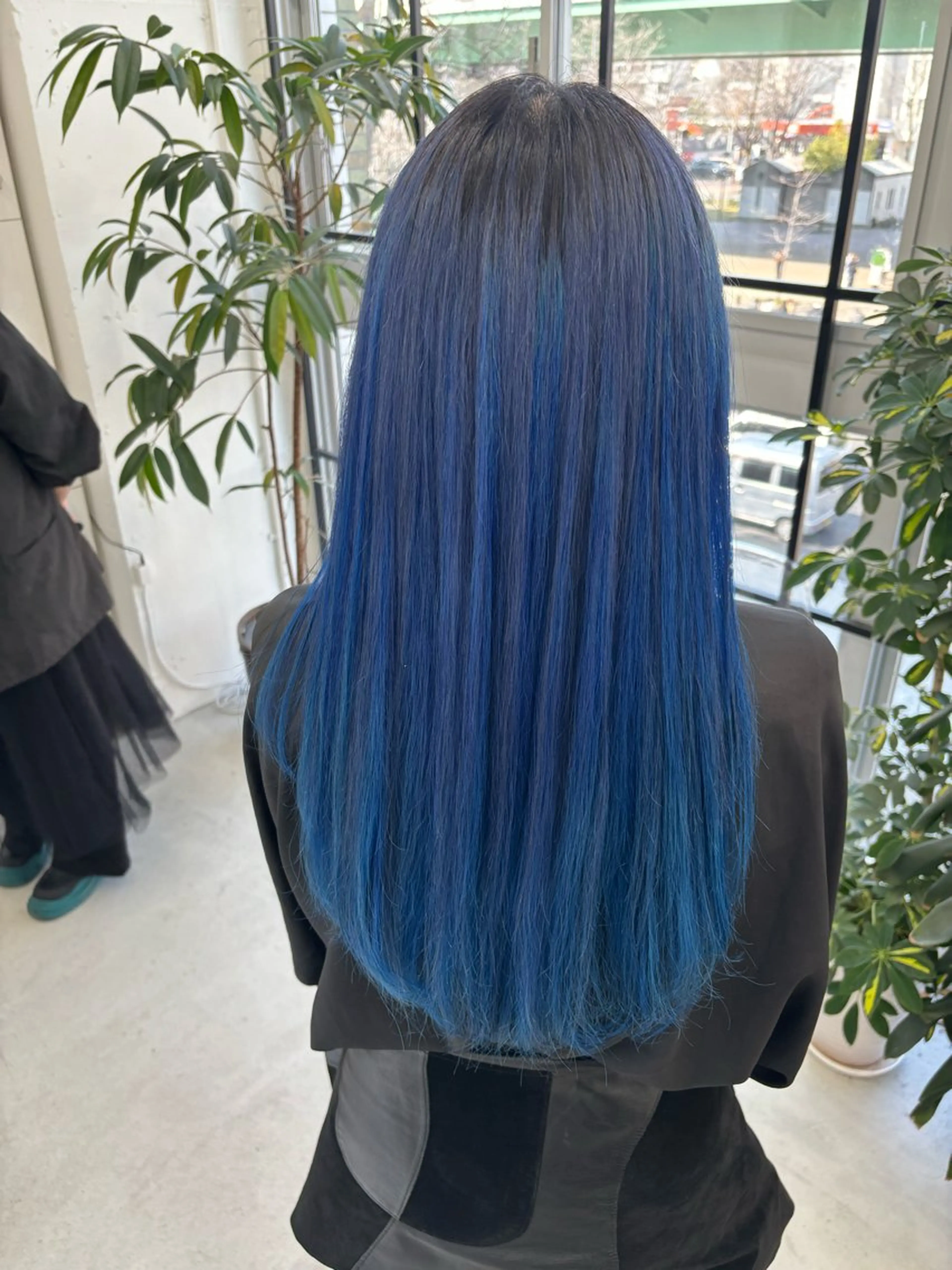 ロング カラー ブリーチ ブルーカラー カット ヘアカラー トリートメント 🐶ひかる🐶 JILLSTUDIOのヘアスタイル