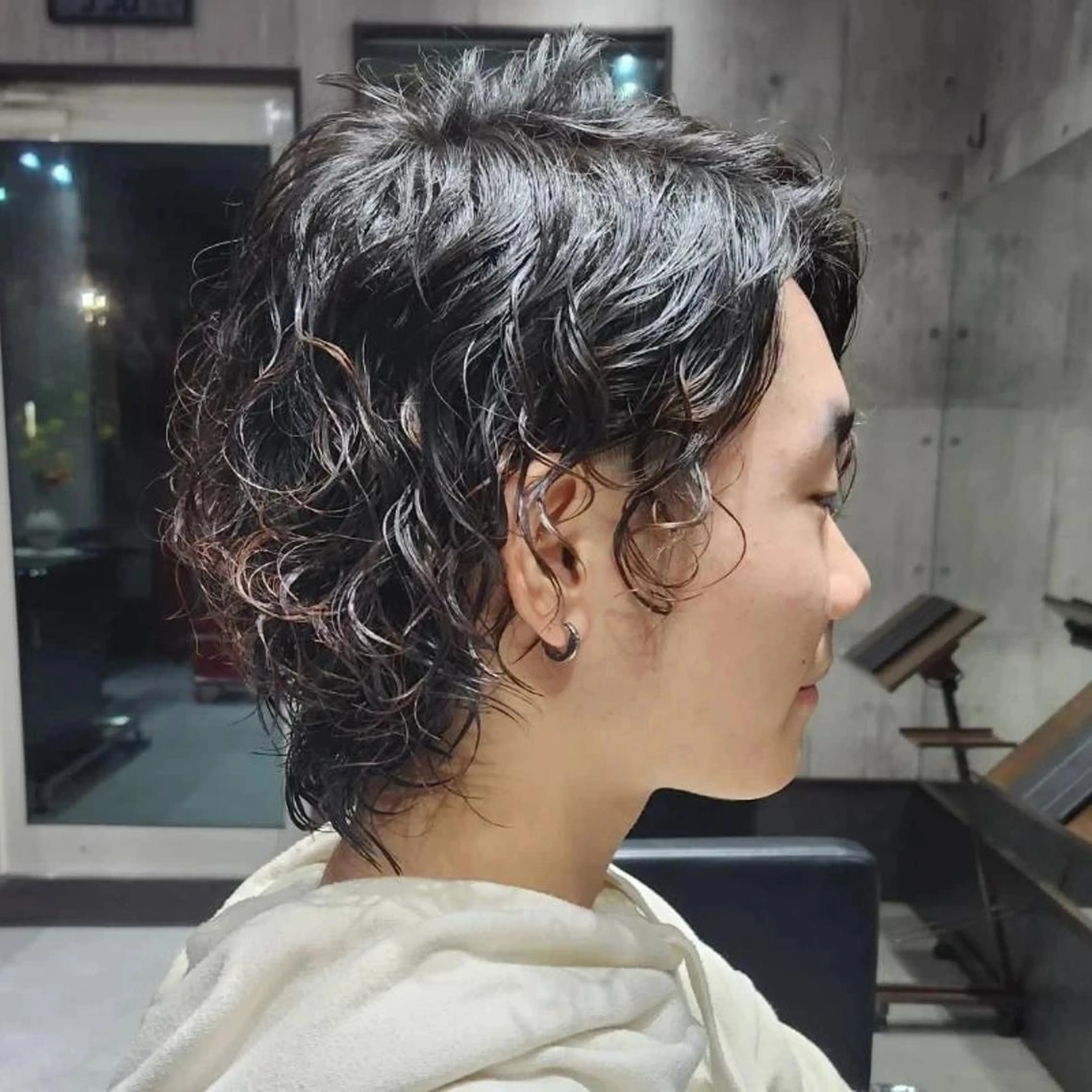パーマ 高橋嵐 プラスイズムヴェレンのヘアスタイル