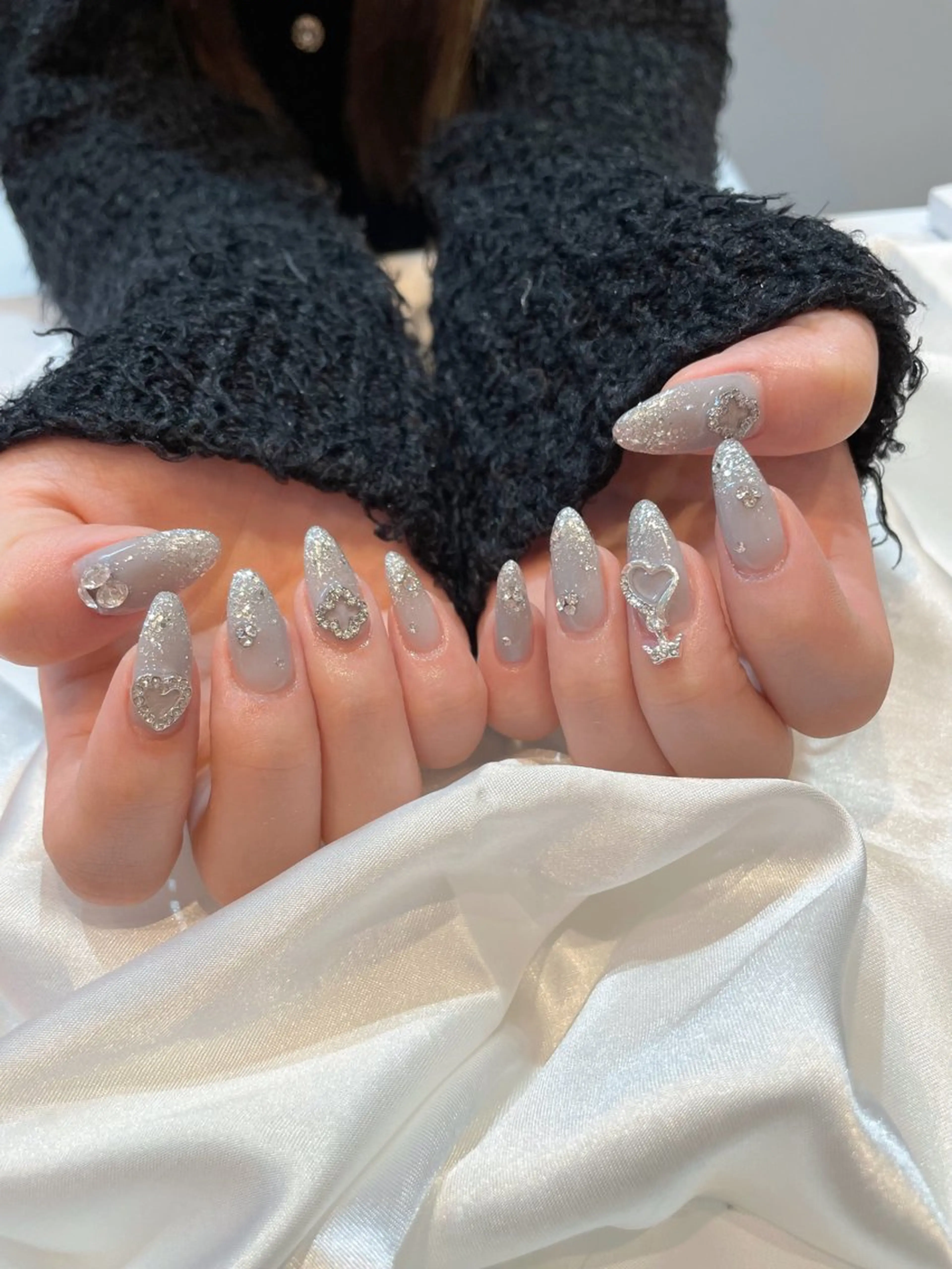 ネイル ハンドネイル classic 新横浜所属・山田 暉のネイルデザイン