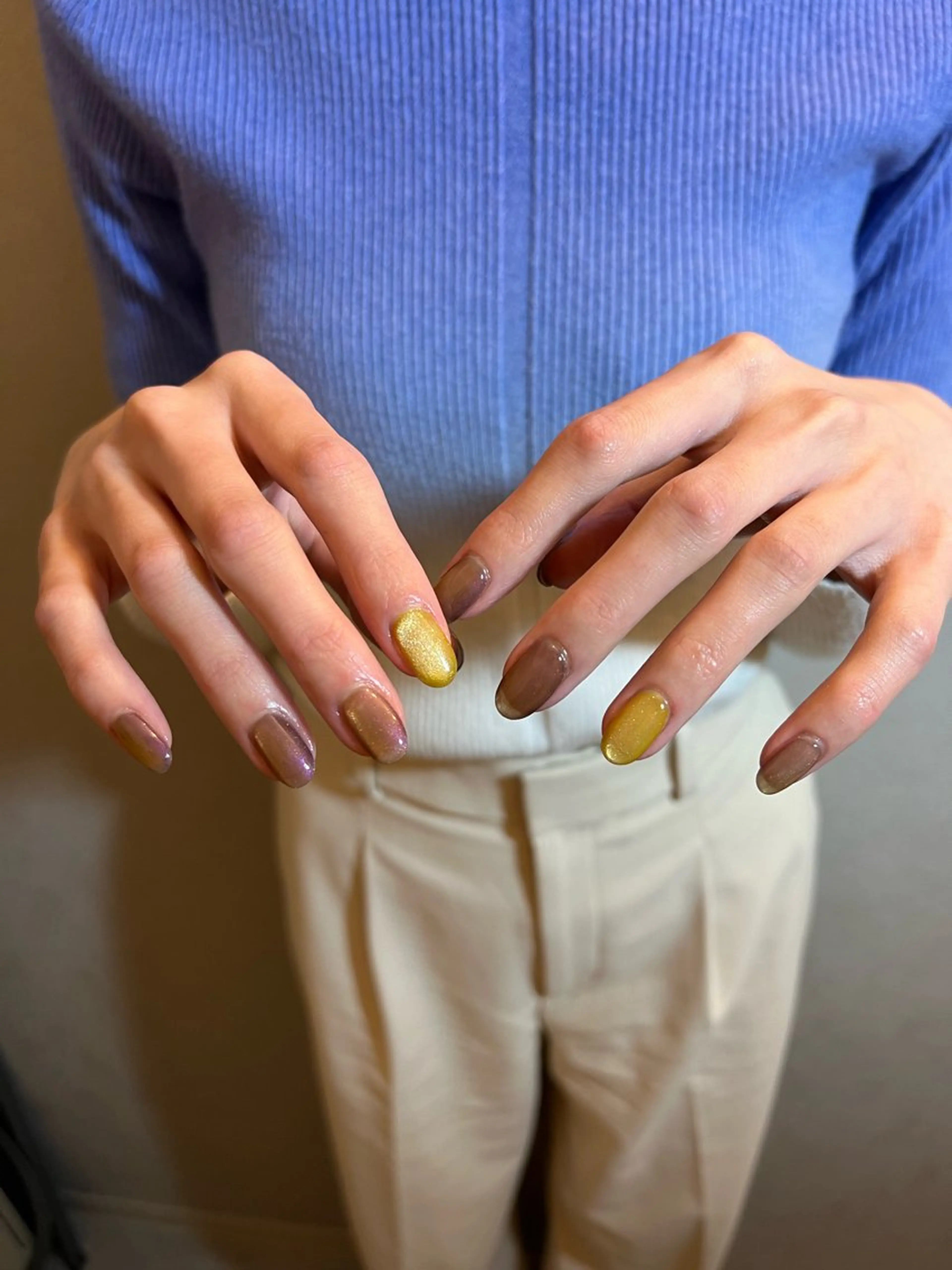 ネイル ゴールド マグネットネイル パープル 黄色 urun eriのネイルデザイン