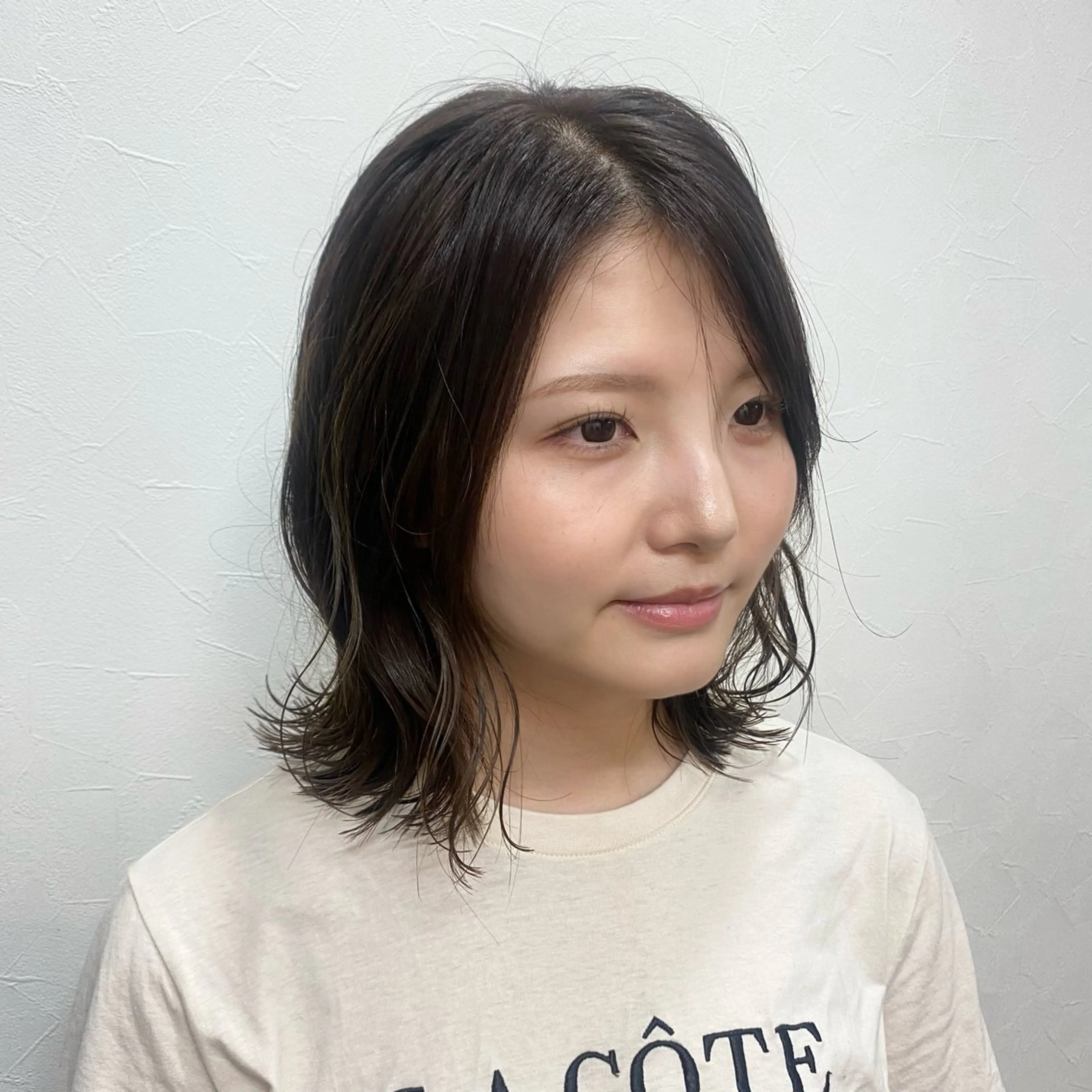 ミディアム カラー Haruka韓国風 似合わせカット♡のヘアスタイル