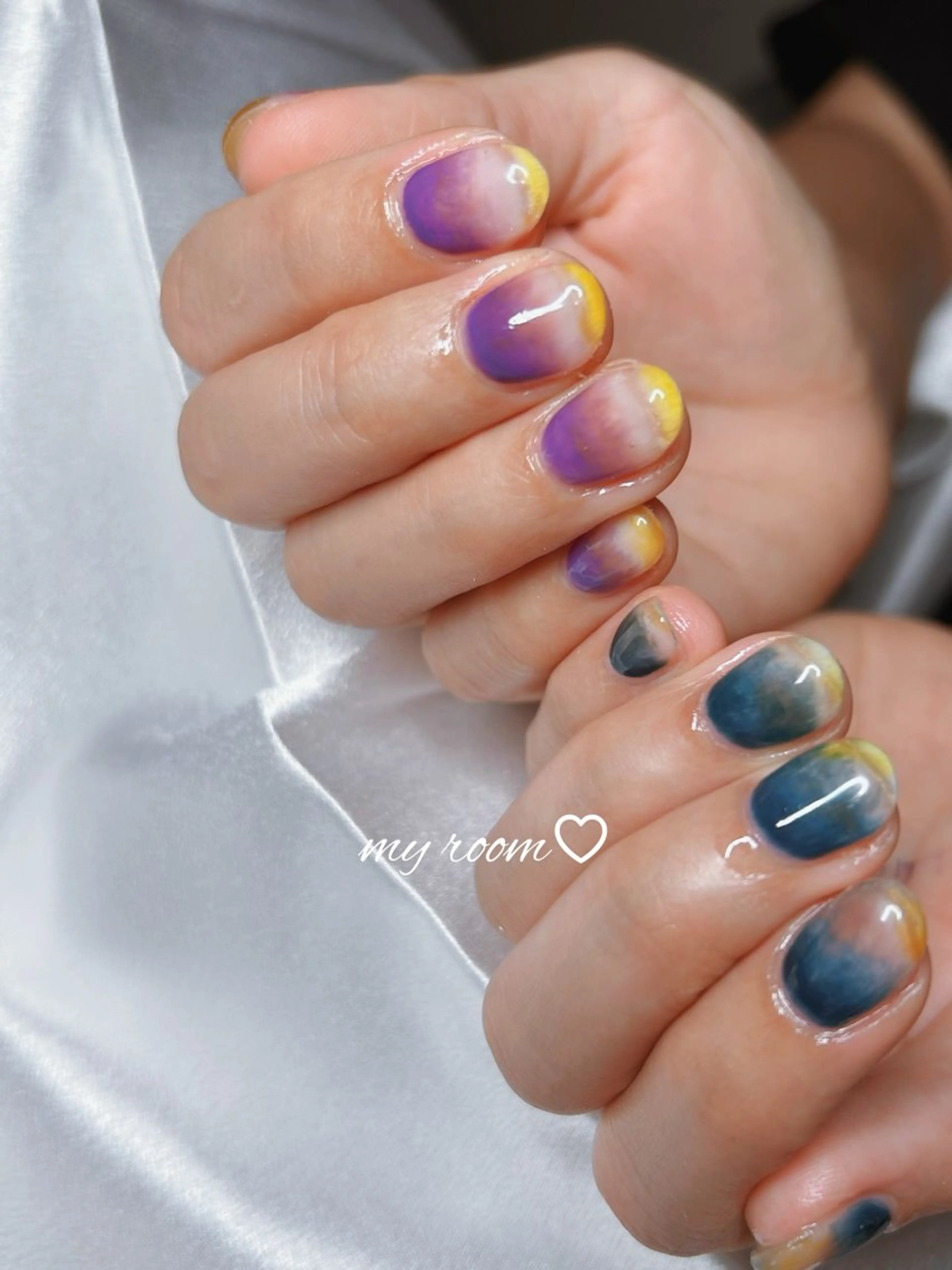 ネイル うるま市サロン Yuko Izawaのネイルデザイン