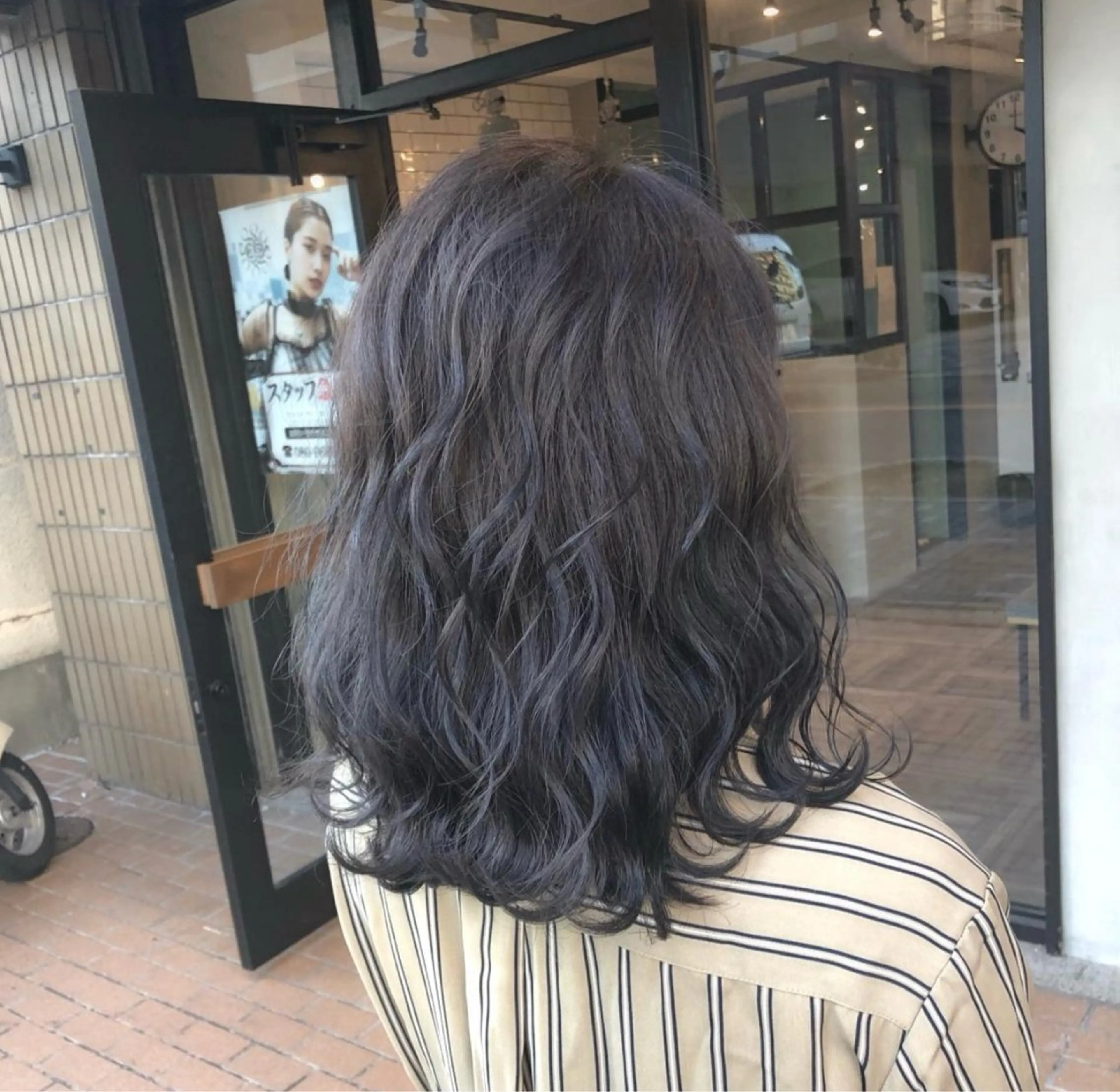 セミロング La fith hair lov.駅家店【ラフィス ヘアー ロブ】所属・Lafithhair lov. 福山駅家店のヘアスタイル