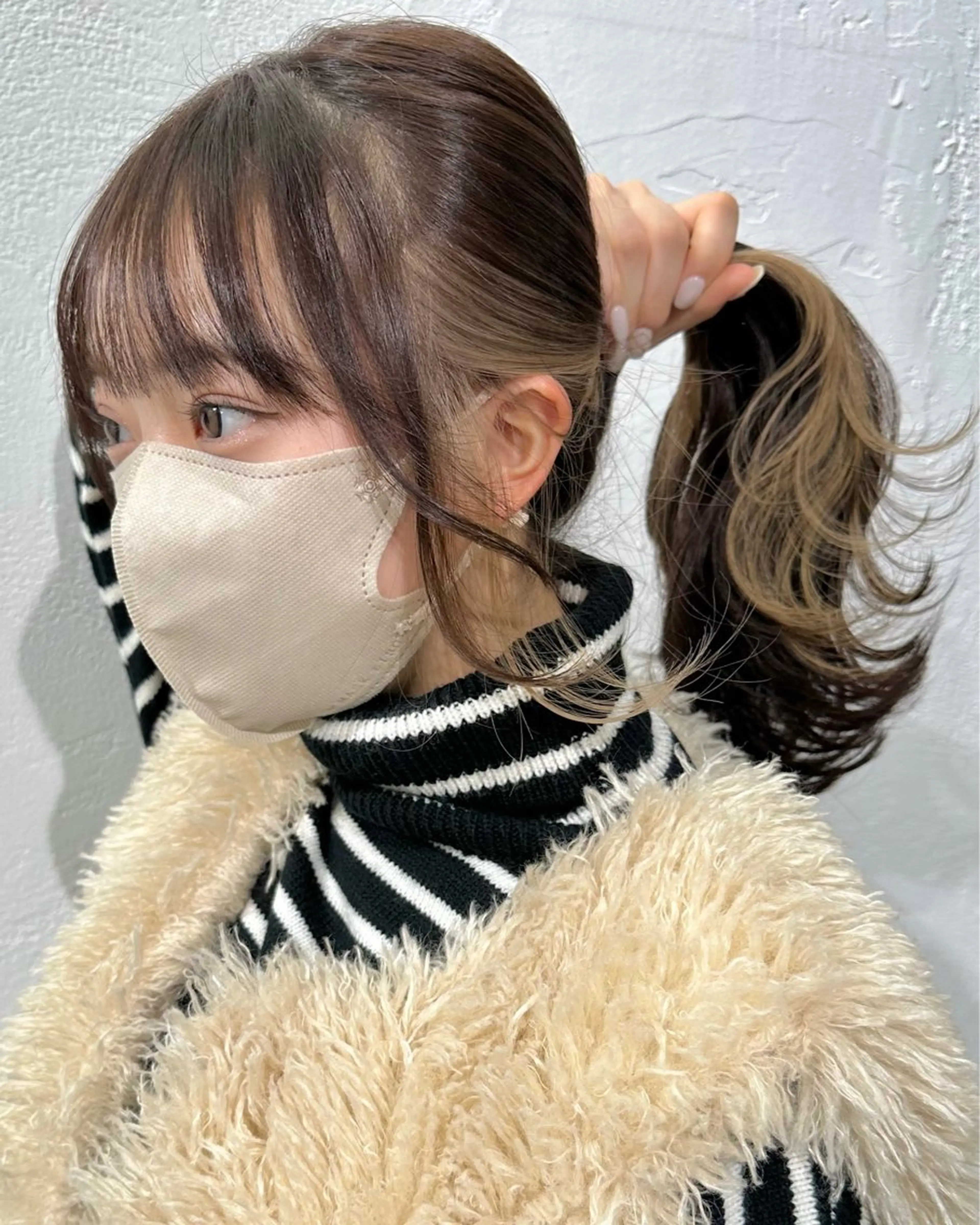 セミロング カラー ベージュカラー デザインカラー インナーカラー カット ヘアカラー トリートメント インナーカラー/レイ ヤーカット♡/マキシのヘアスタイル