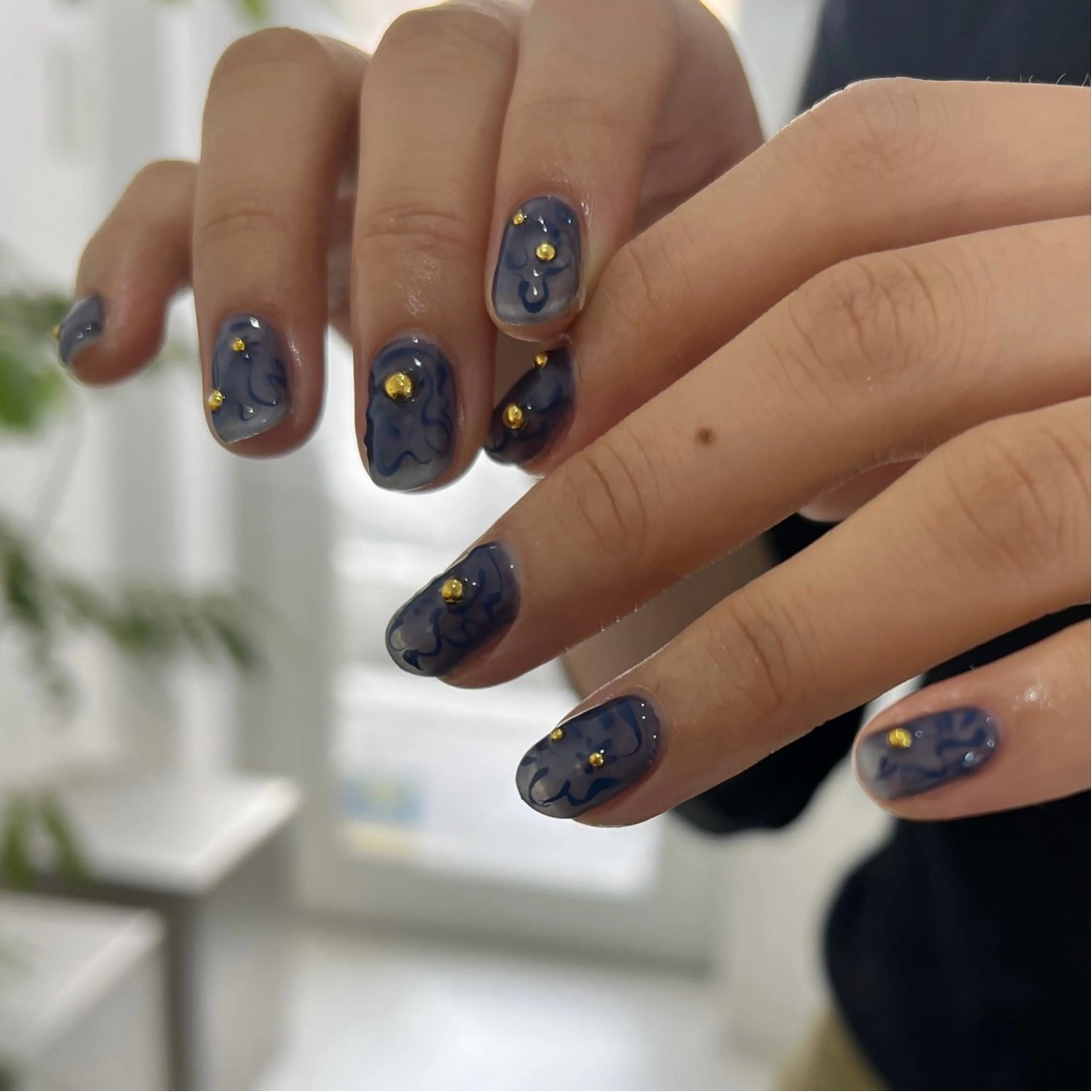 ネイル ハンドネイル nue　nail salon 代々木店所属・yokozawa sakiのネイルデザイン