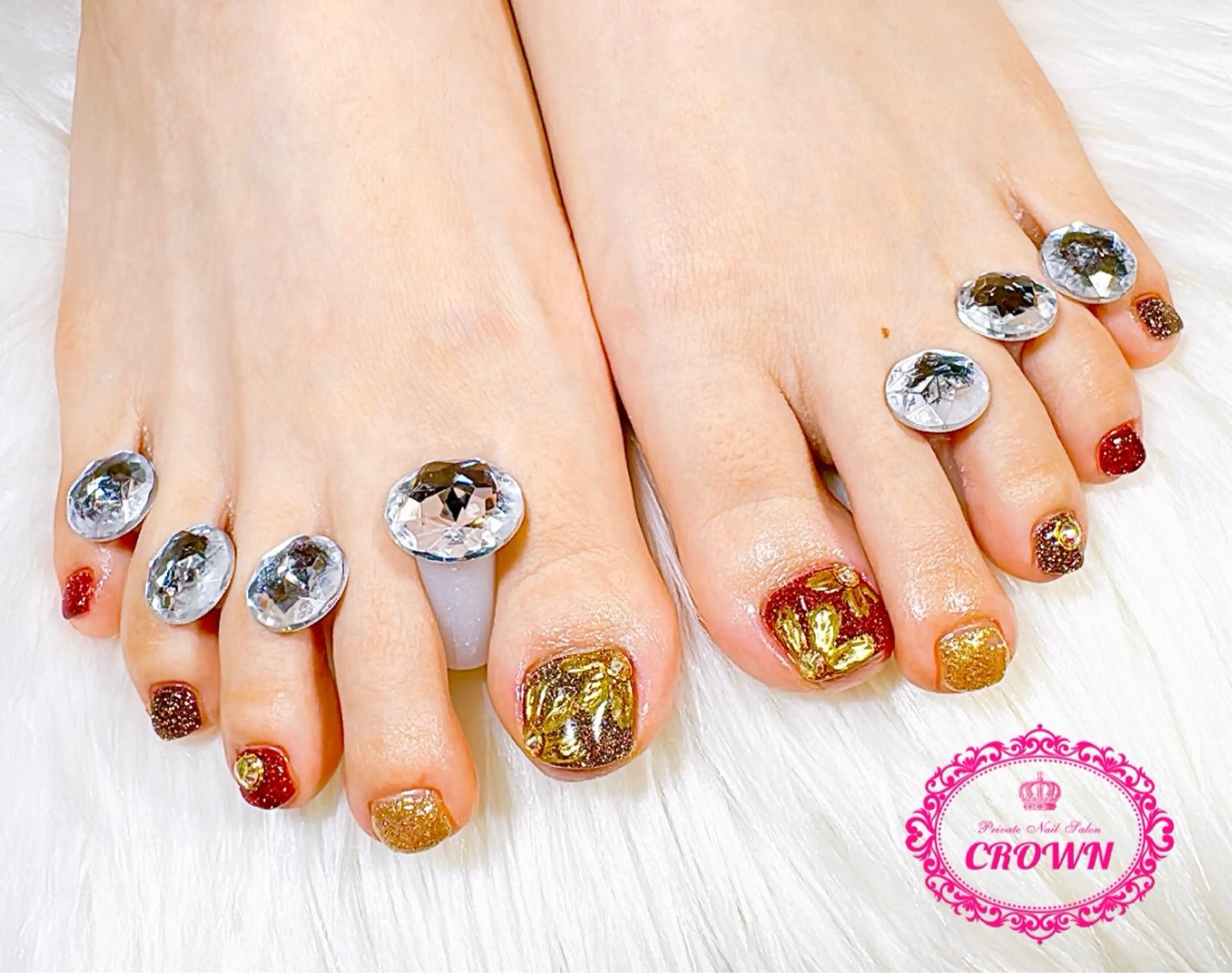 ネイル CROWN プライベートサロンのネイルデザイン