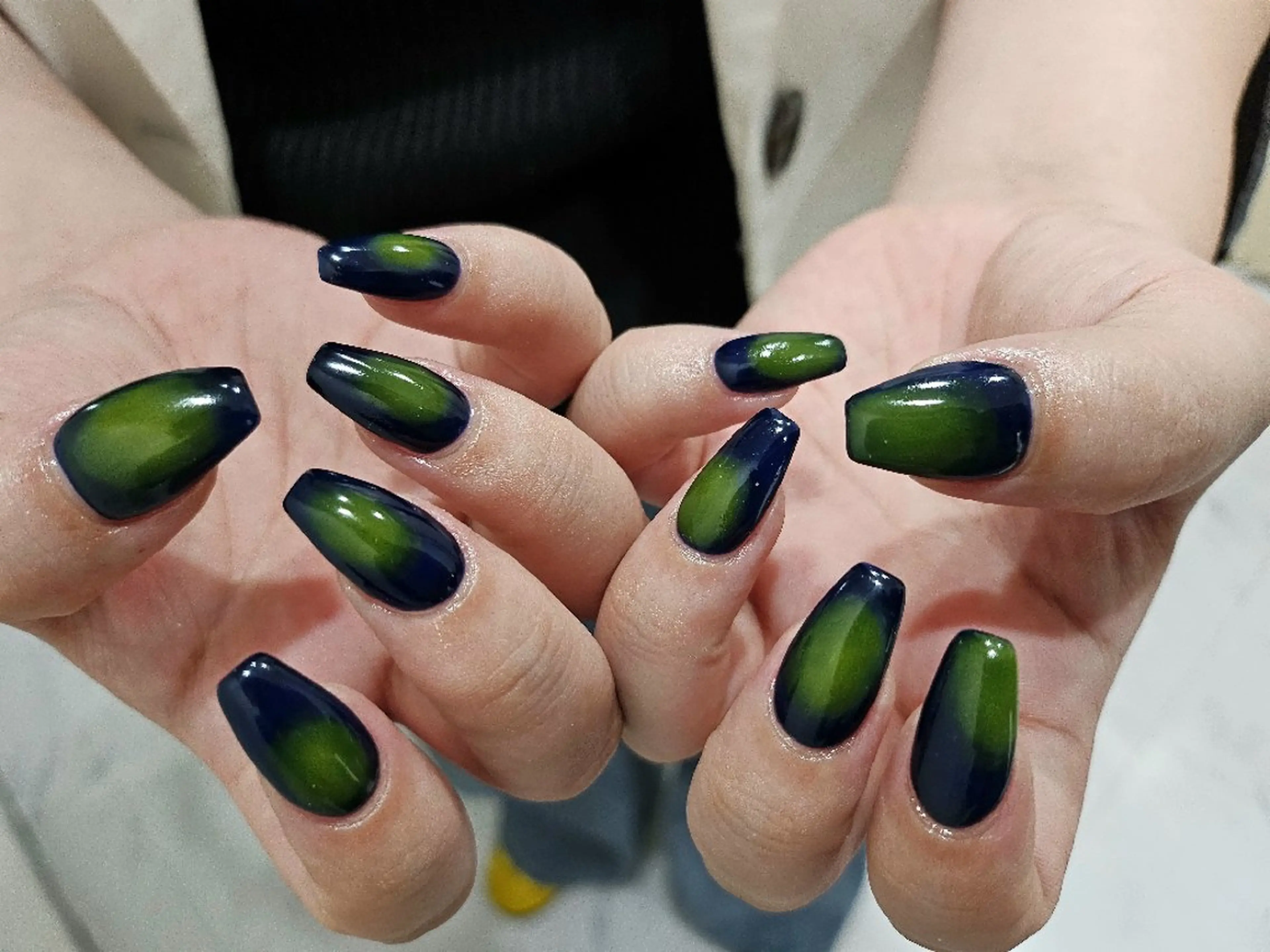 ネイル ジェルネイル グラデーション 持ち込み ニュアンスネイル パラジェル ハンドネイル puku nail 🌼kazu🌼のネイルデザイン