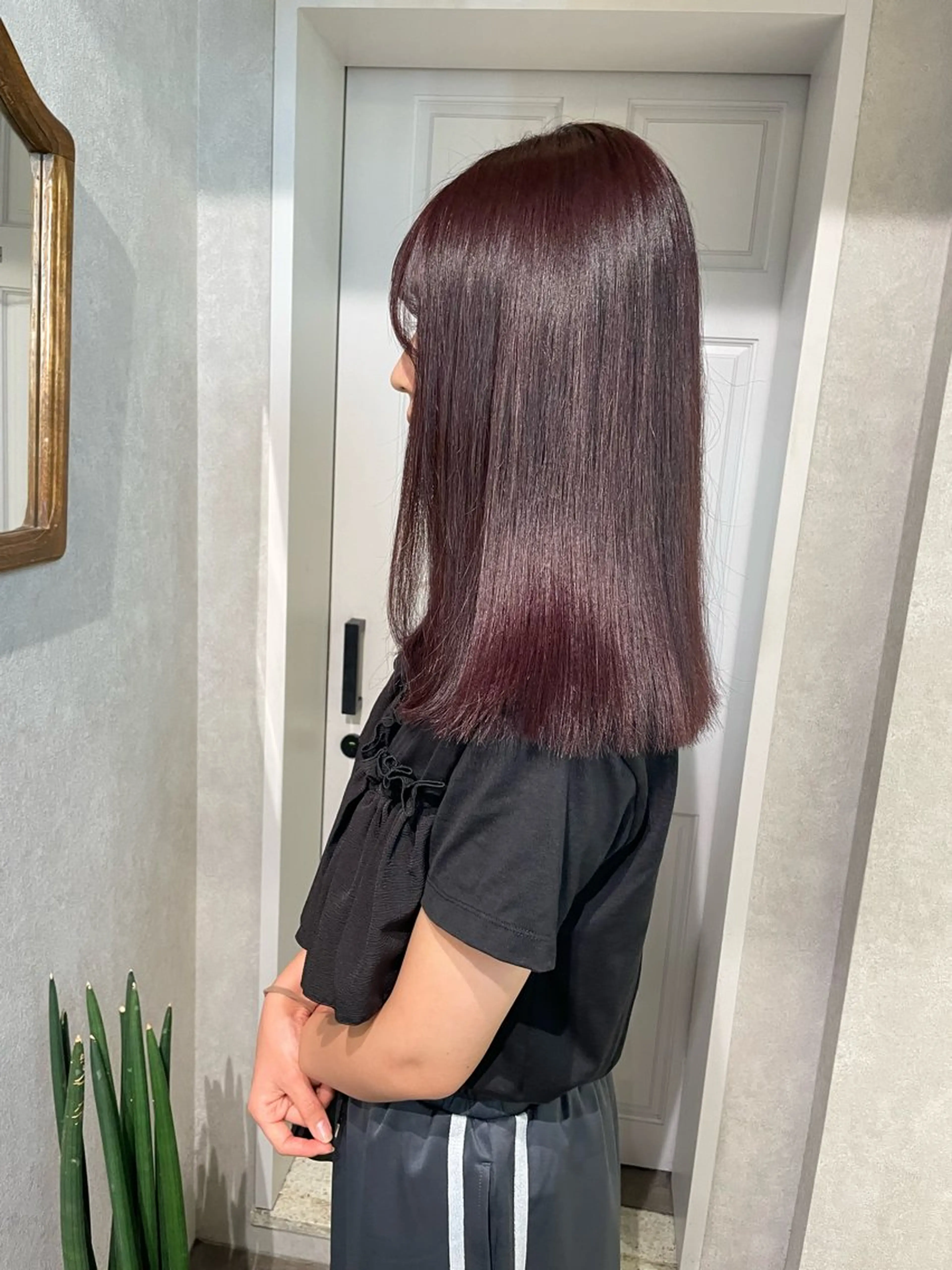 ミディアム カラー ボルドーカラー 髪質改善 トリートメント カット ヘアカラー トリートメント ナチュラル透明感🌱 小山美樹子のヘアスタイル