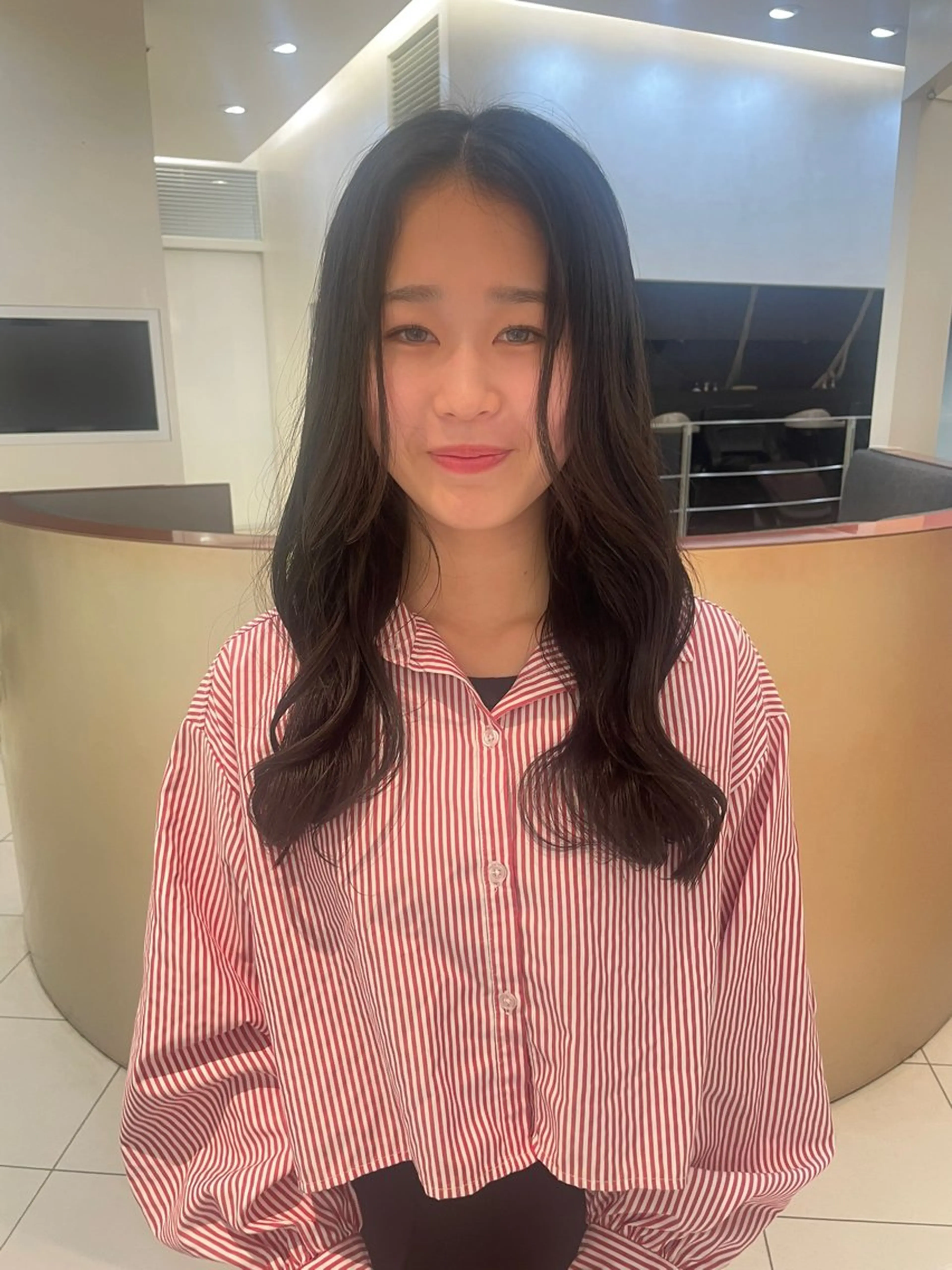 セミロング ヘアカラー diar大船所属・大船/透明感カラー ユラのヘアスタイル