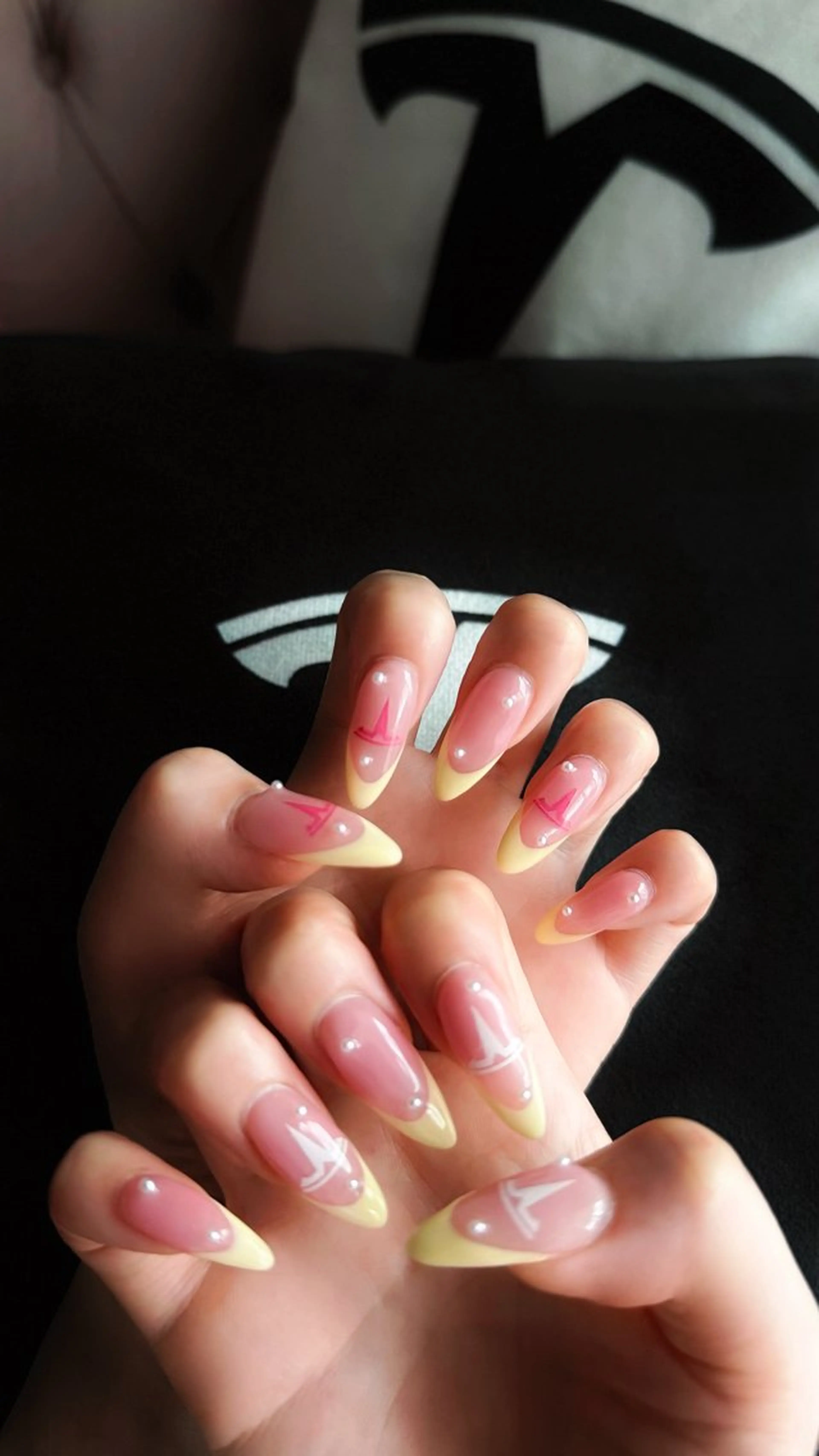 ネイル ハンドネイル miou beaut y salonのネイルデザイン